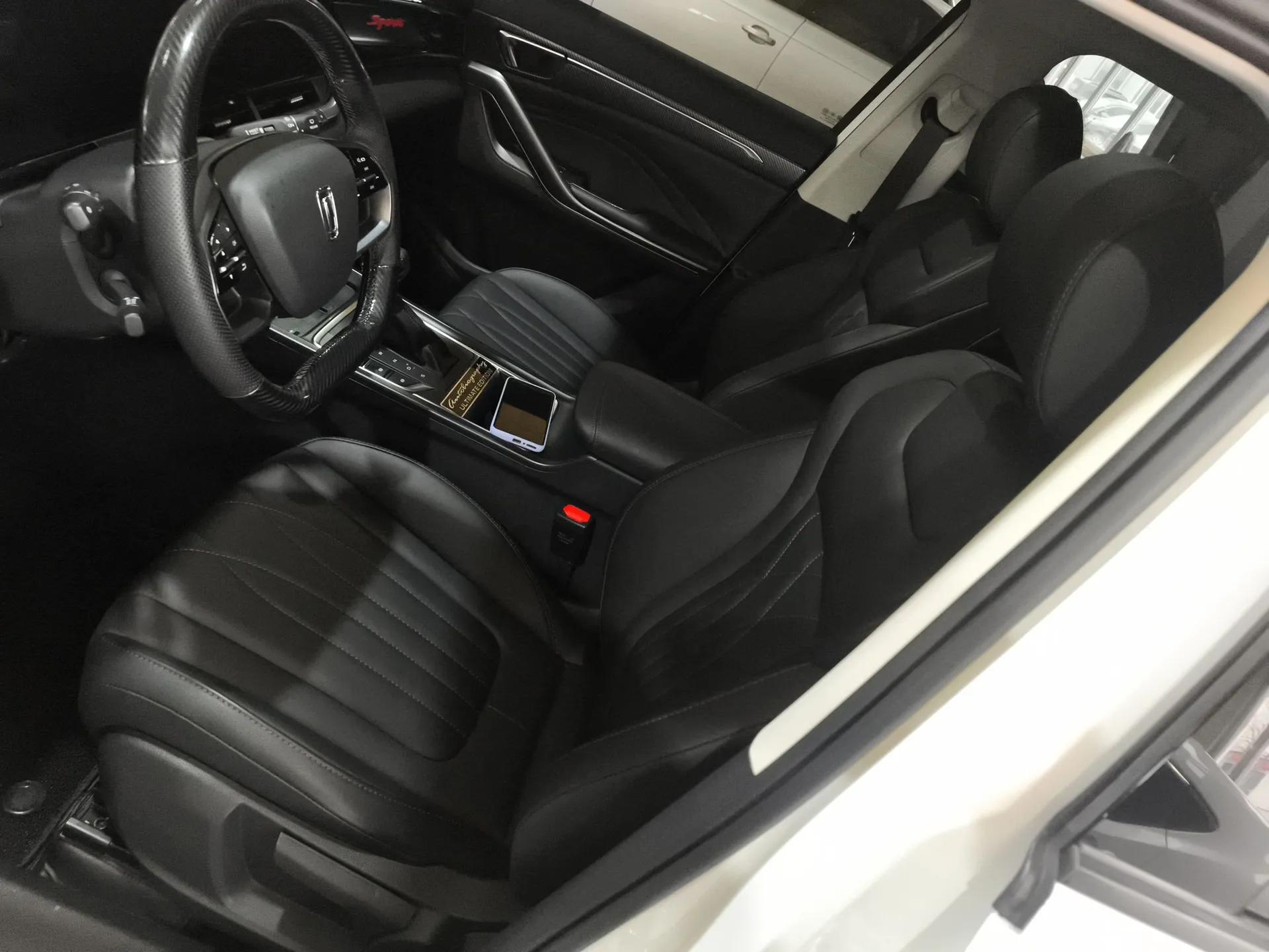 Bestune T55 2023 1.5T Automatic Leap Model — миниатюра 18