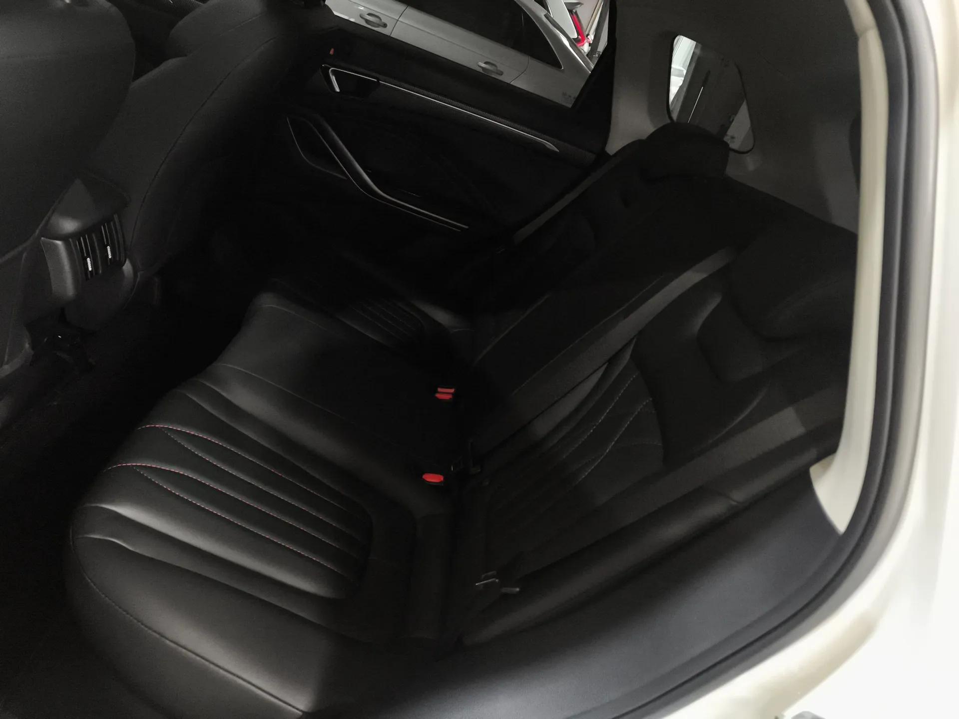 Bestune T55 2023 1.5T Automatic Leap Model — миниатюра 20
