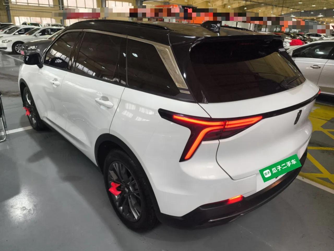 Bestune T55 2023 1.5T Automatic Leap Model — миниатюра 4