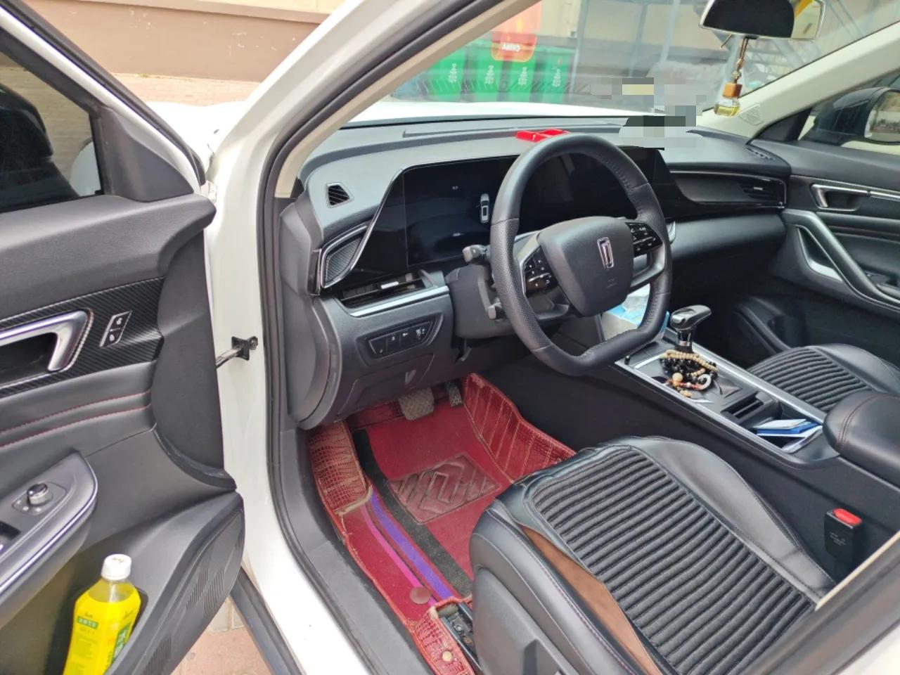 Bestune T55 2022 1.5T Automatic Leap Edition — миниатюра 17