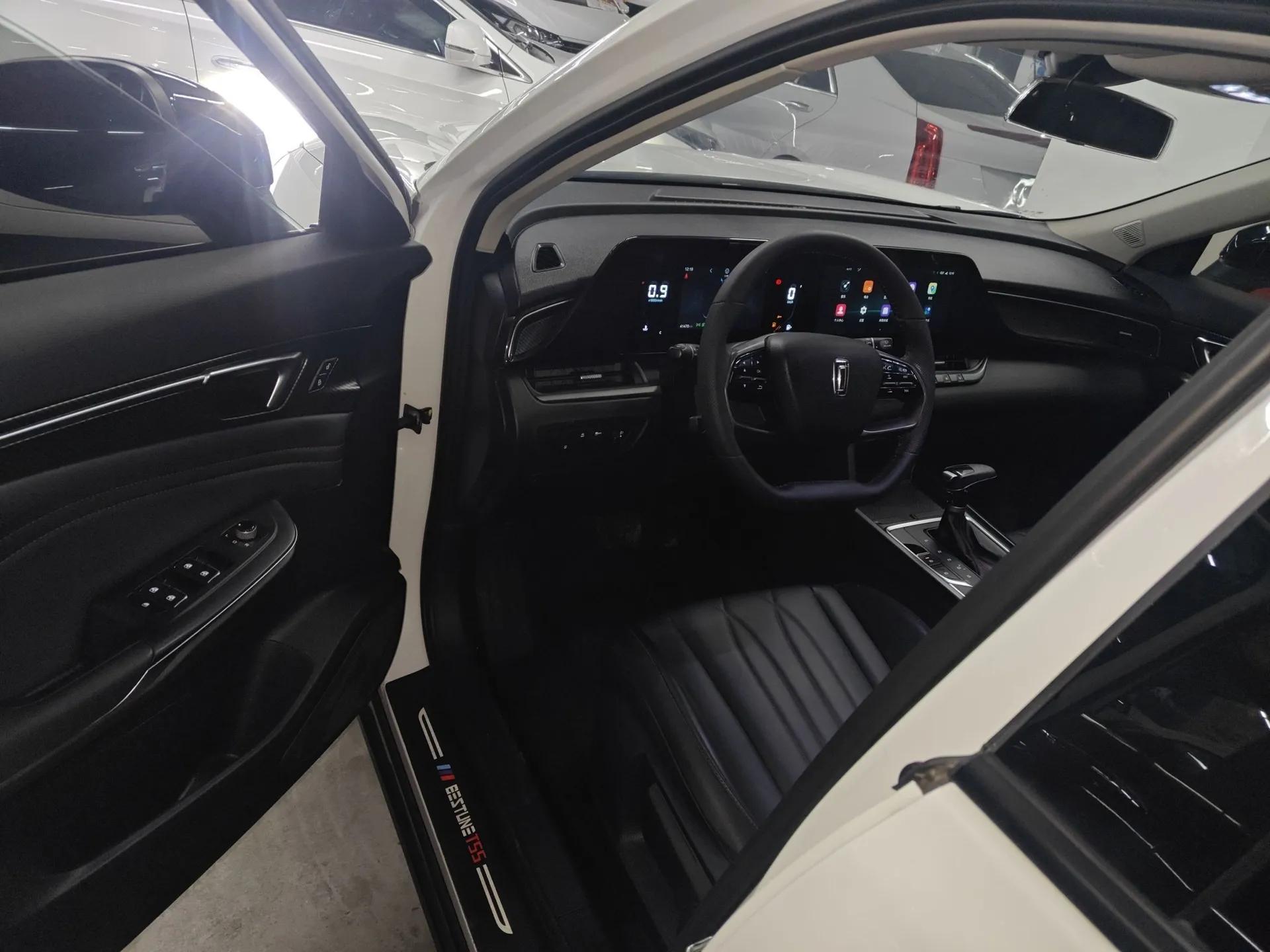 Bestune T55 2023 1.5T Automatic Leap Model — миниатюра 19
