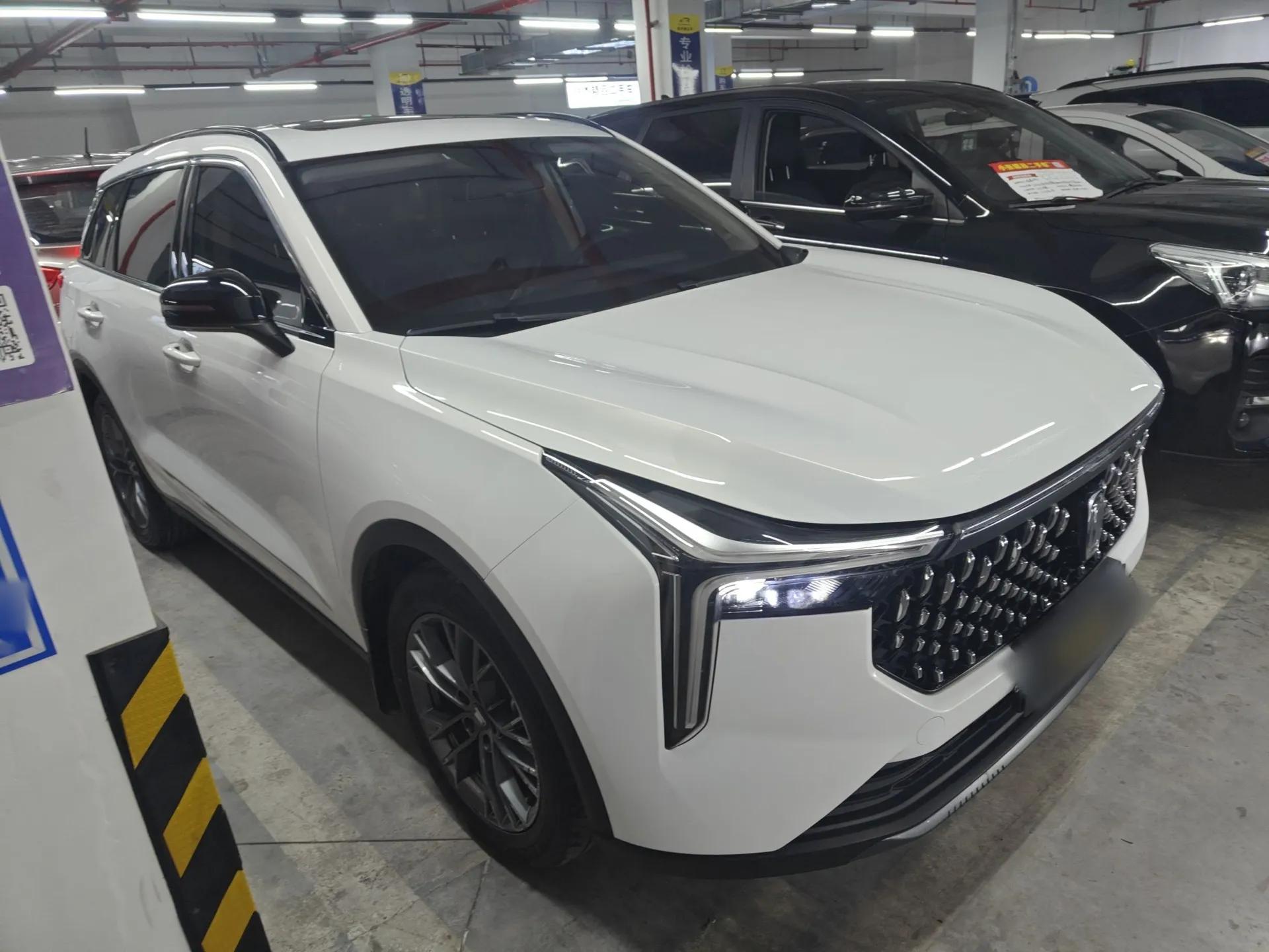 Bestune T55 2023 1.5T Automatic Leap Model — миниатюра 3