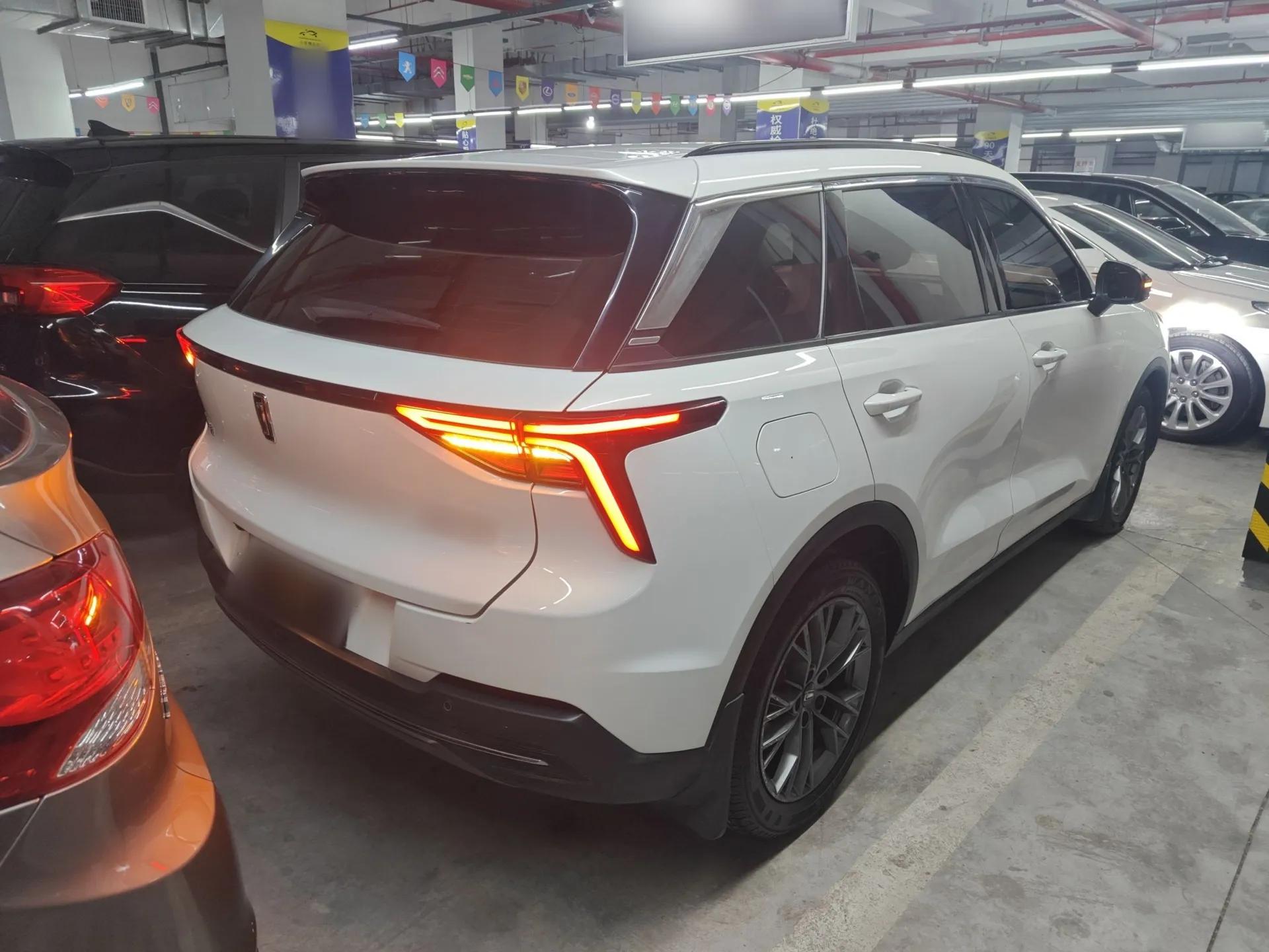 Bestune T55 2023 1.5T Automatic Leap Model — миниатюра 6