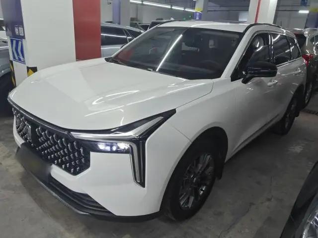 Bestune T55 2023 1.5T Automatic Leap Model