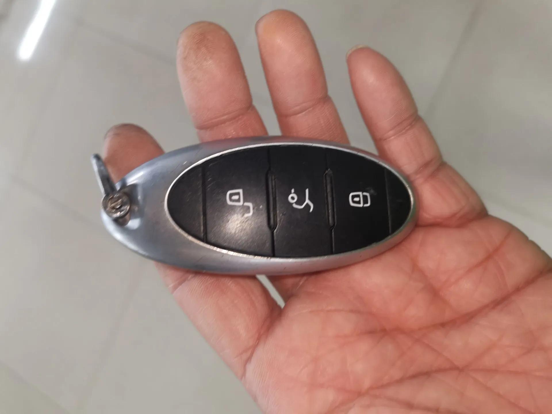 Bestune T55 2023 1.5T Automatic Leap Model — миниатюра 12