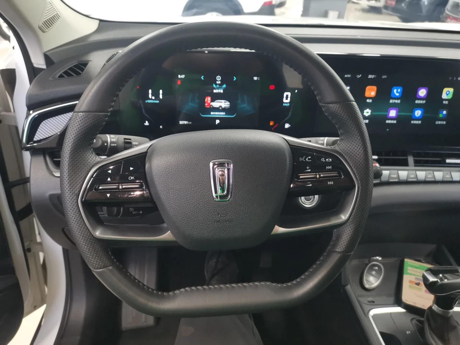 Bestune T55 2023 1.5T Automatic Leap Model — миниатюра 14