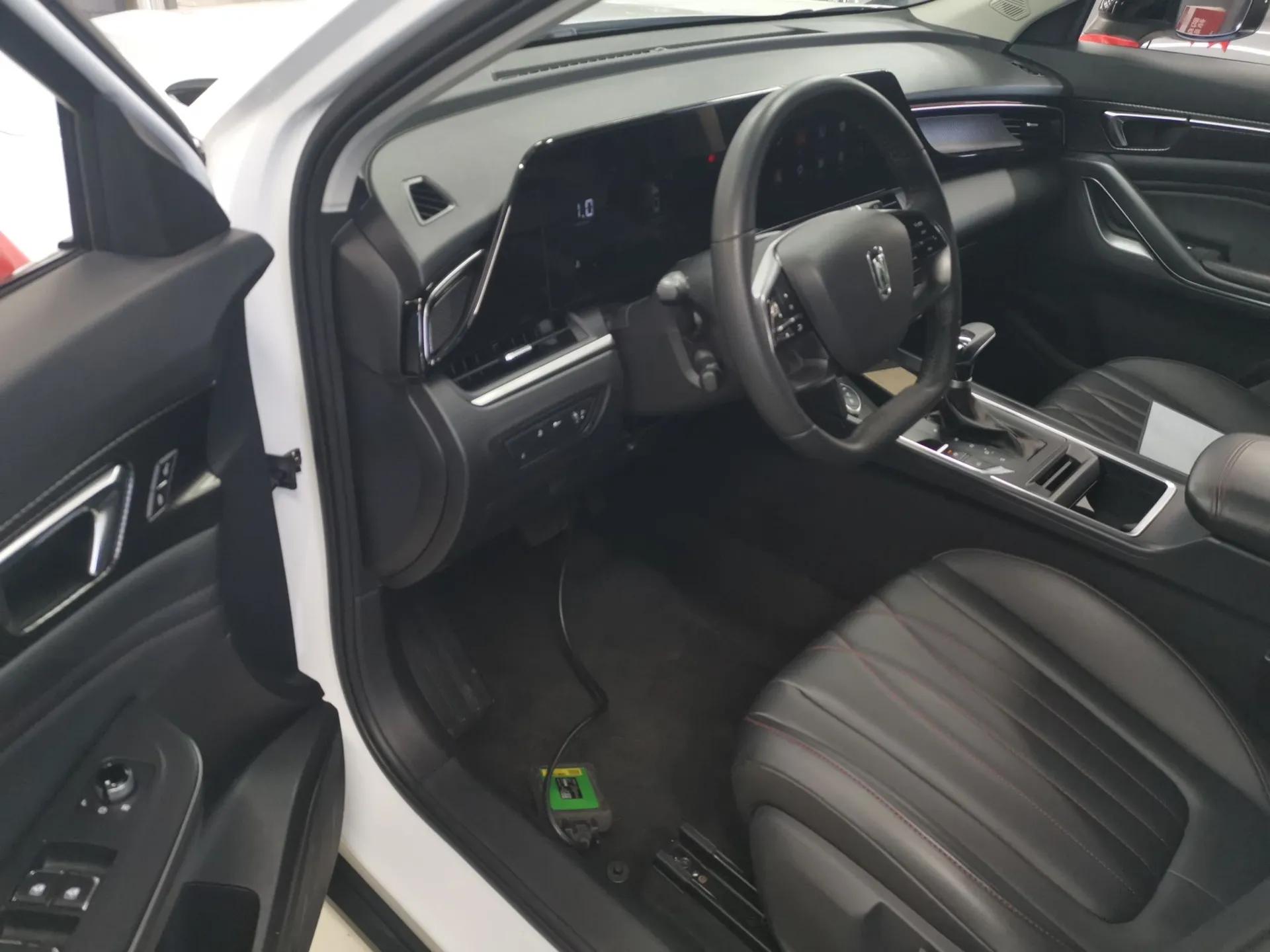 Bestune T55 2023 1.5T Automatic Leap Model — миниатюра 19