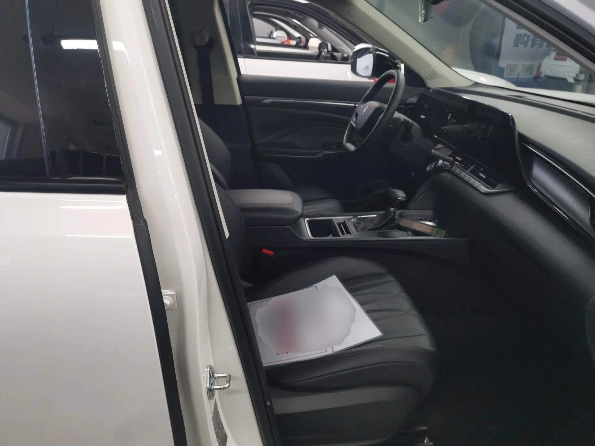 Bestune T55 2023 1.5T Automatic Leap Model — миниатюра 23