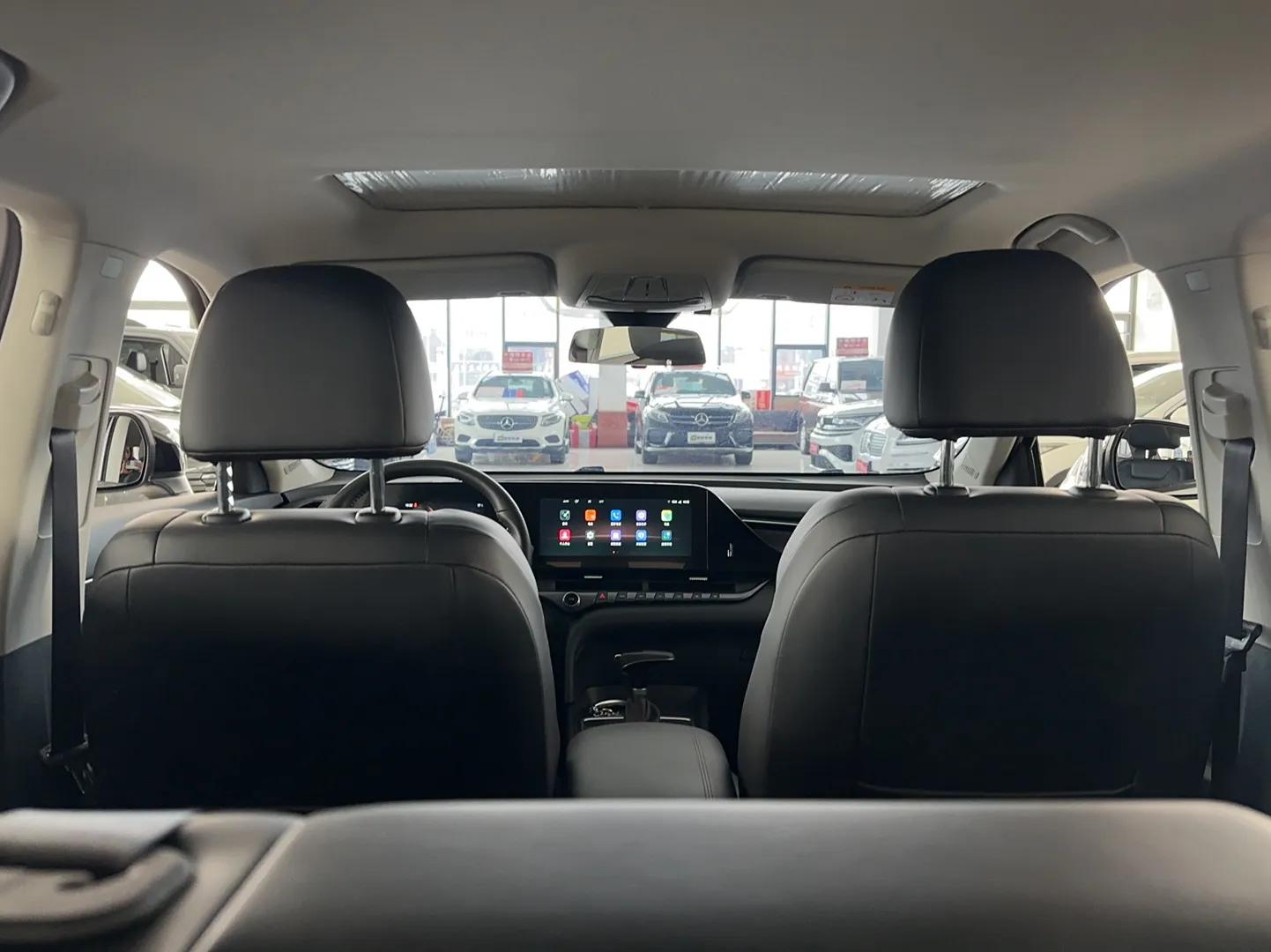 Bestune T55 2023 1.5T Automatic Leap Model — миниатюра 12