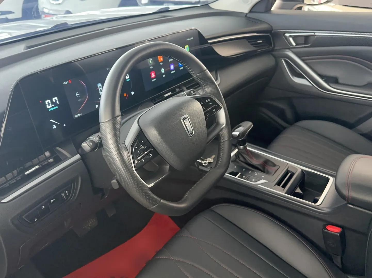 Bestune T55 2023 1.5T Automatic Leap Model — миниатюра 14