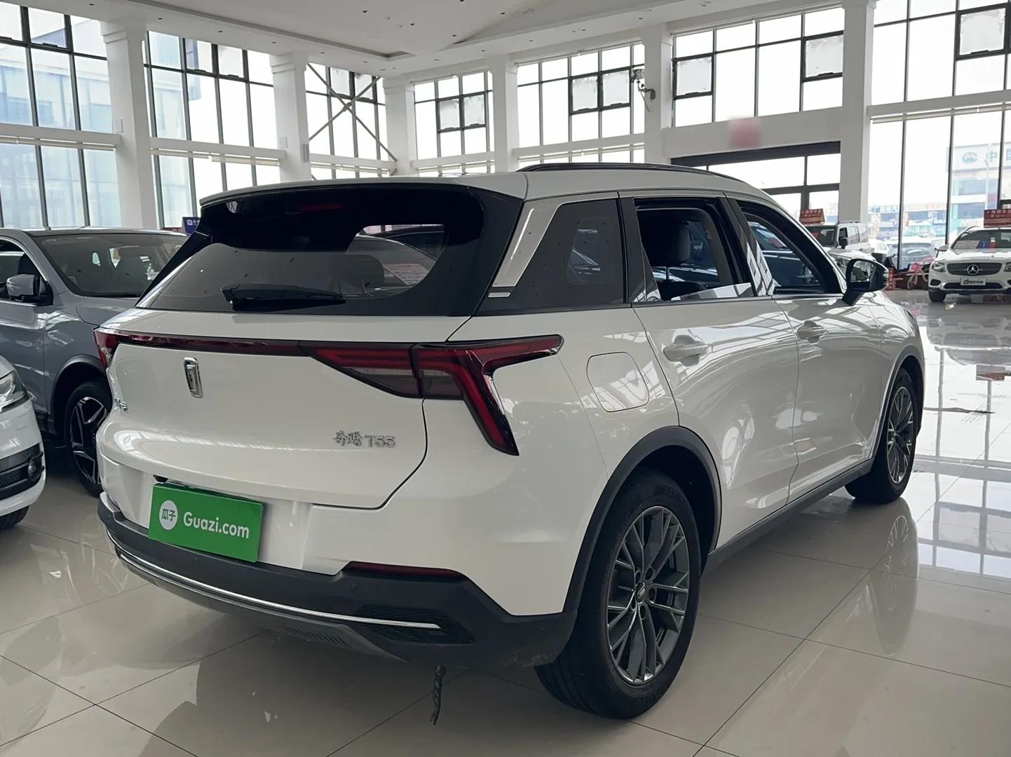 Bestune T55 2023 1.5T Automatic Leap Model — миниатюра 7