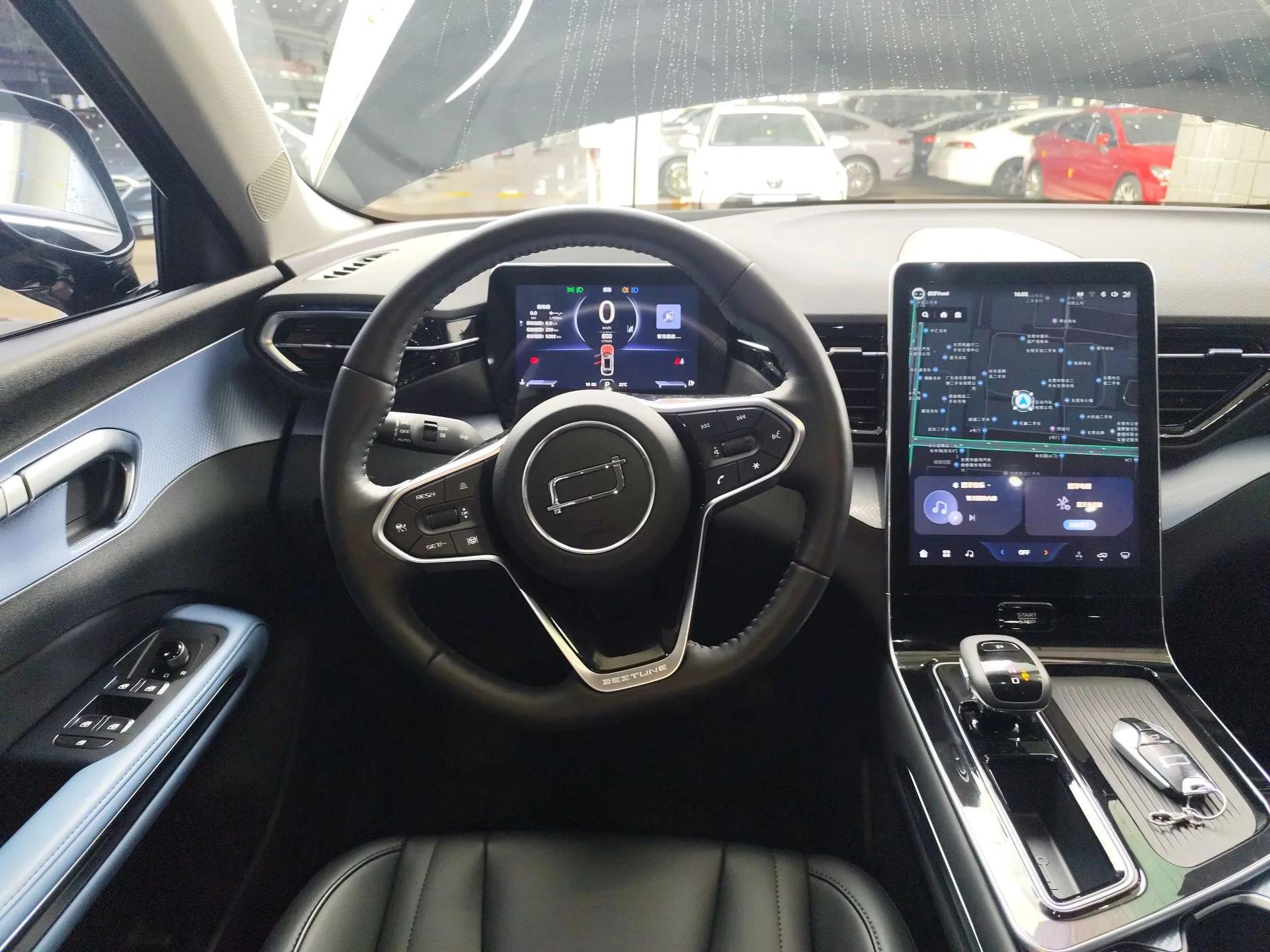 Bestune T90 2023 1.5T DCT Automatic Luxury Edition — миниатюра 13
