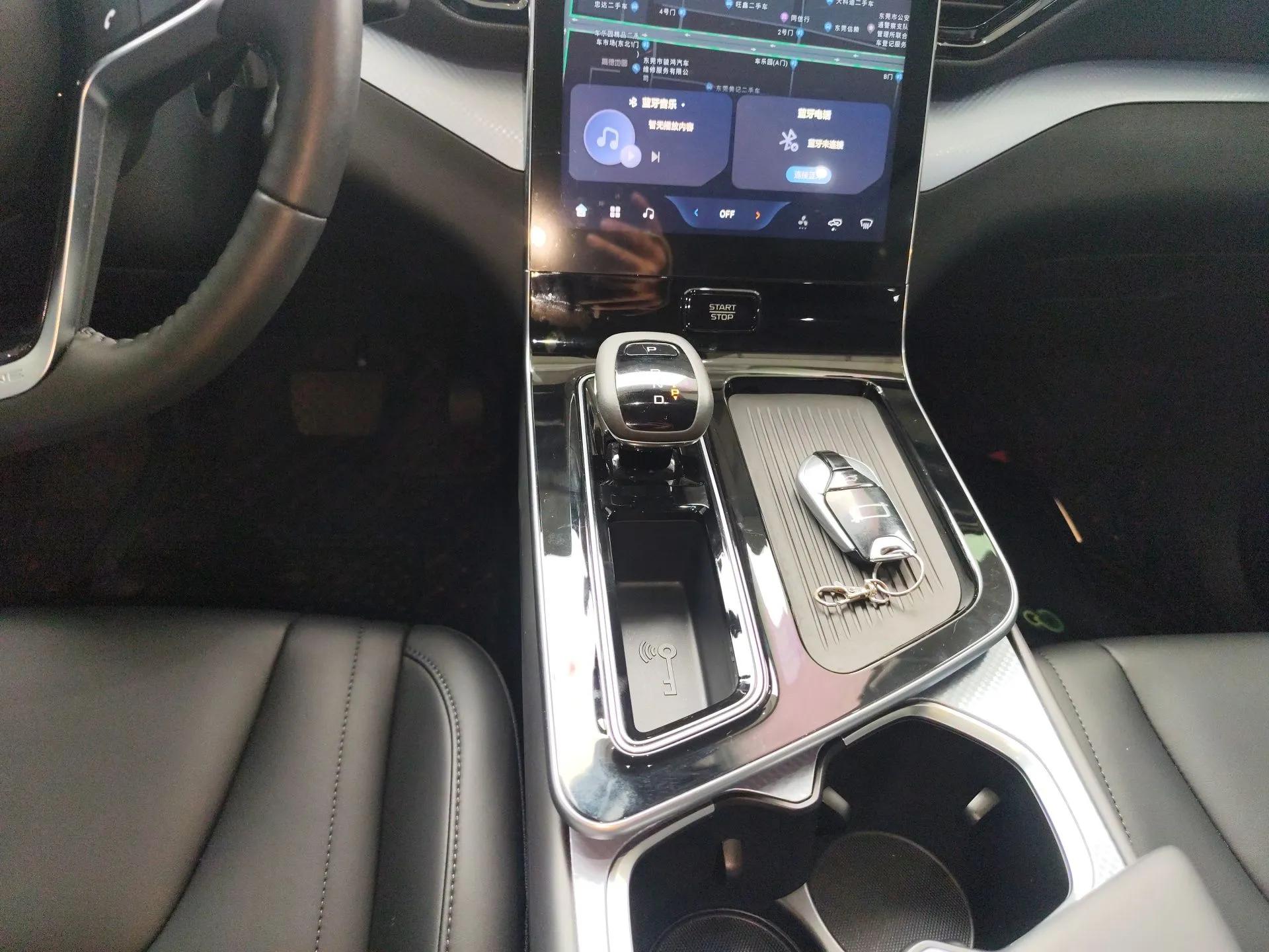 Bestune T90 2023 1.5T DCT Automatic Luxury Edition — миниатюра 16