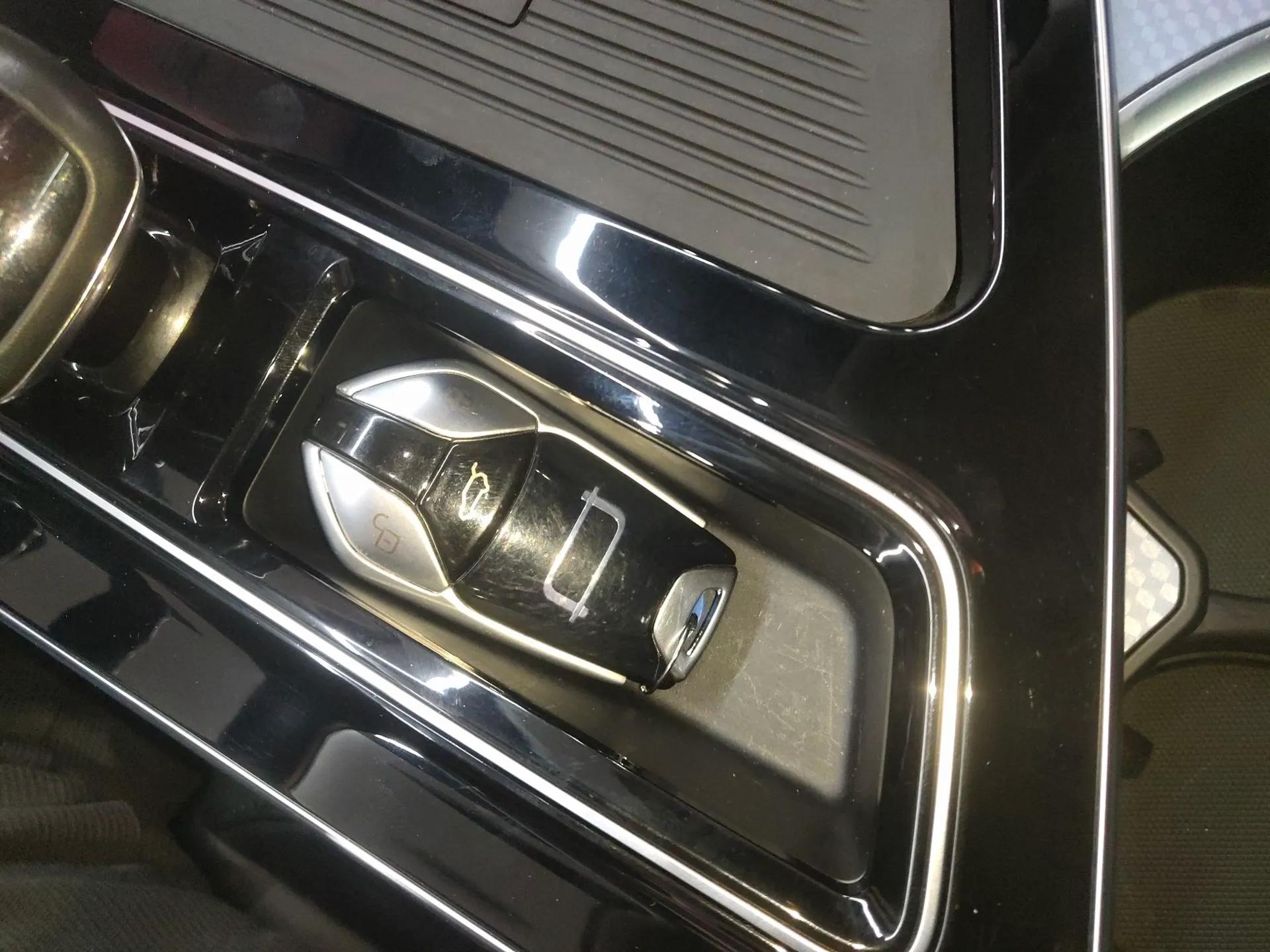 Bestune T90 2023 1.5T DCT Automatic Luxury Edition — миниатюра 22