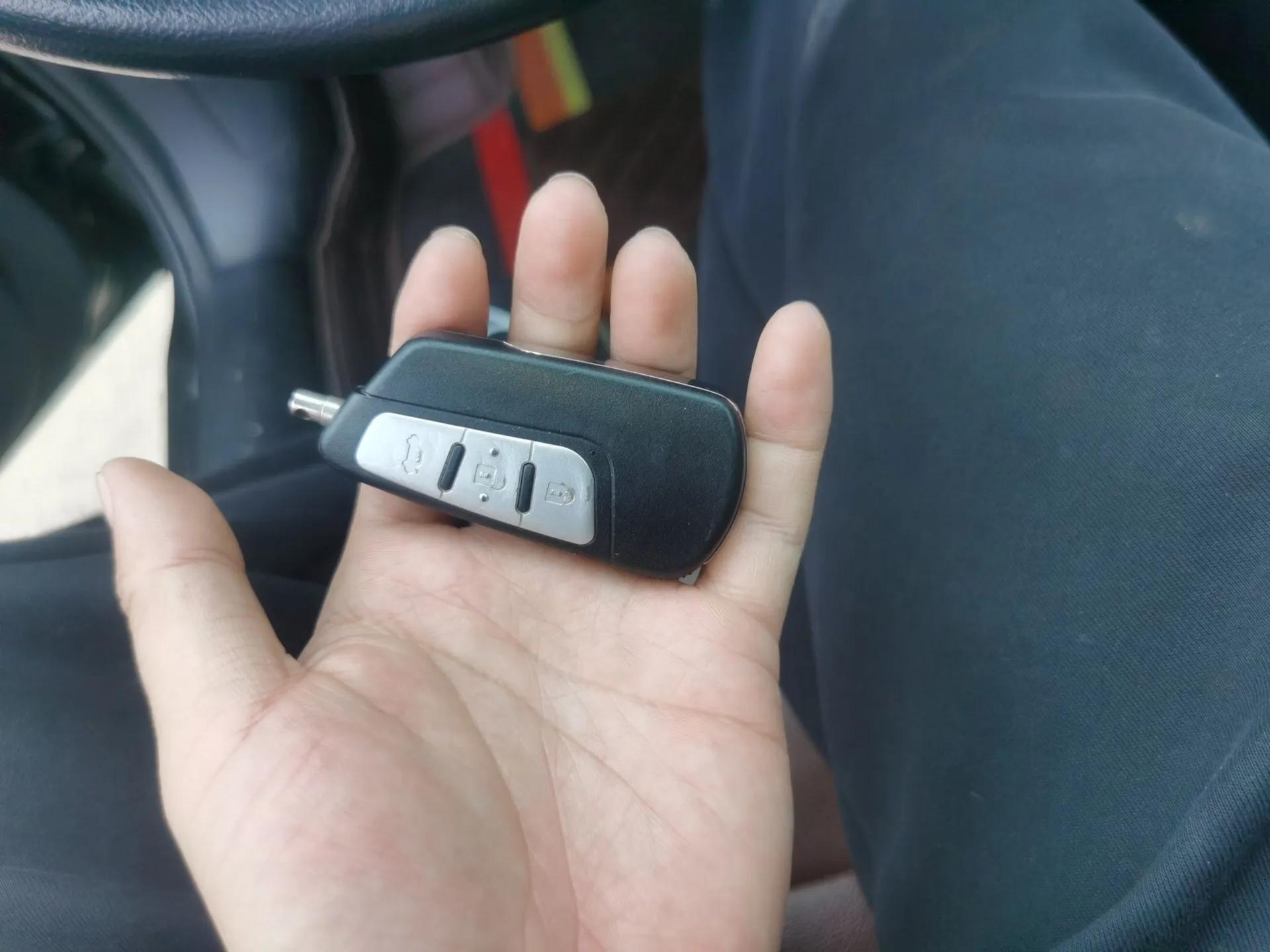 Bestune B90 2014 1.8T Automatic Luxury Model — миниатюра 9