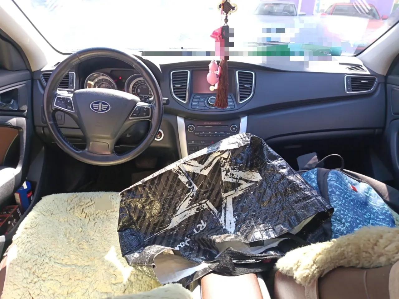 Bestune B90 2014 1.8T Automatic Luxury Model — миниатюра 10