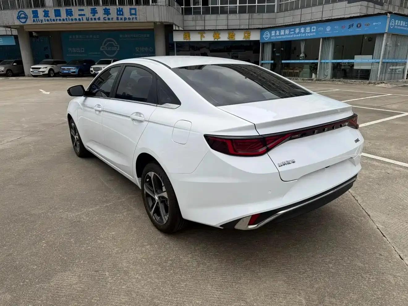 Geely Emgrand L 2022 1.4T CVT Supreme Edition — миниатюра 14
