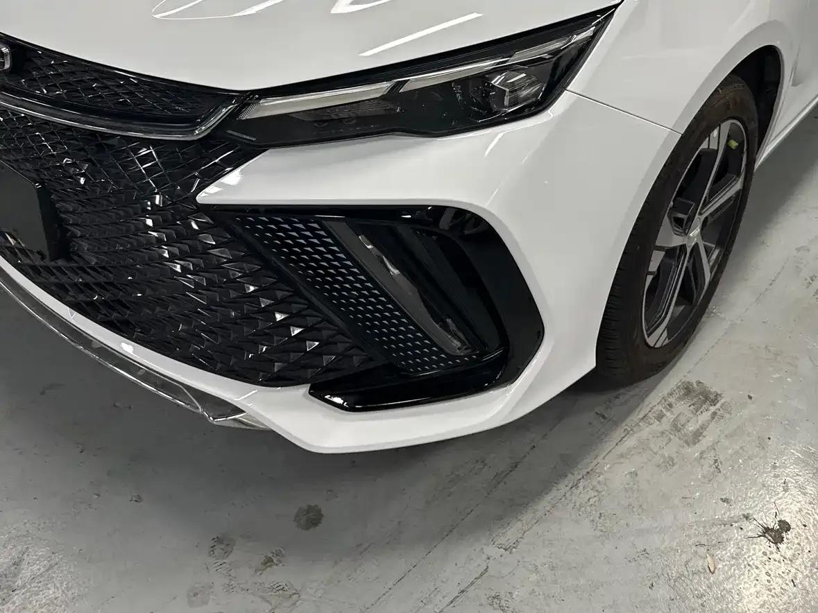 Geely Emgrand L 2022 1.4T CVT Supreme Edition — миниатюра 15
