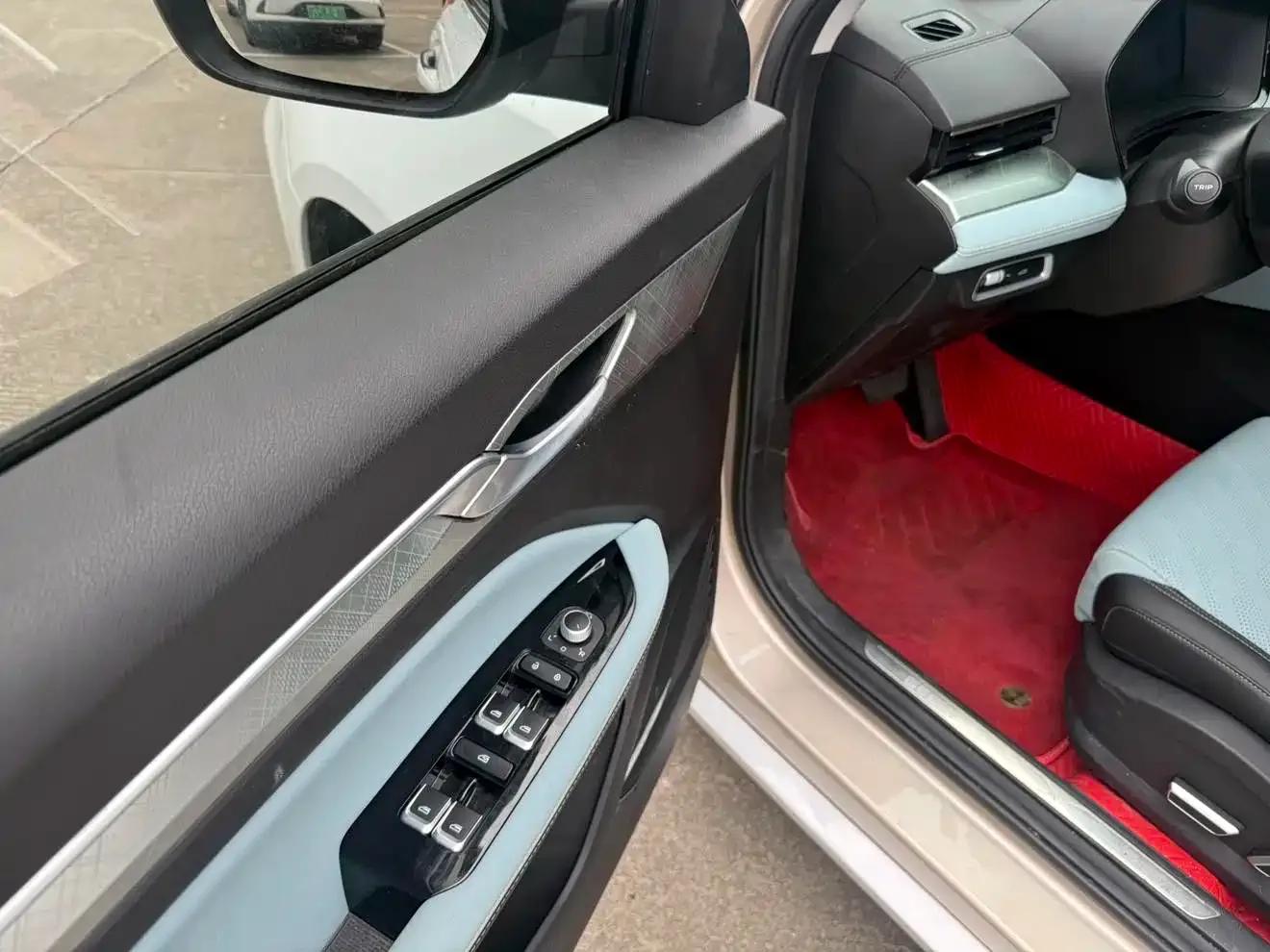 Geely Emgrand L 2022 1.4T CVT Supreme Edition — миниатюра 9