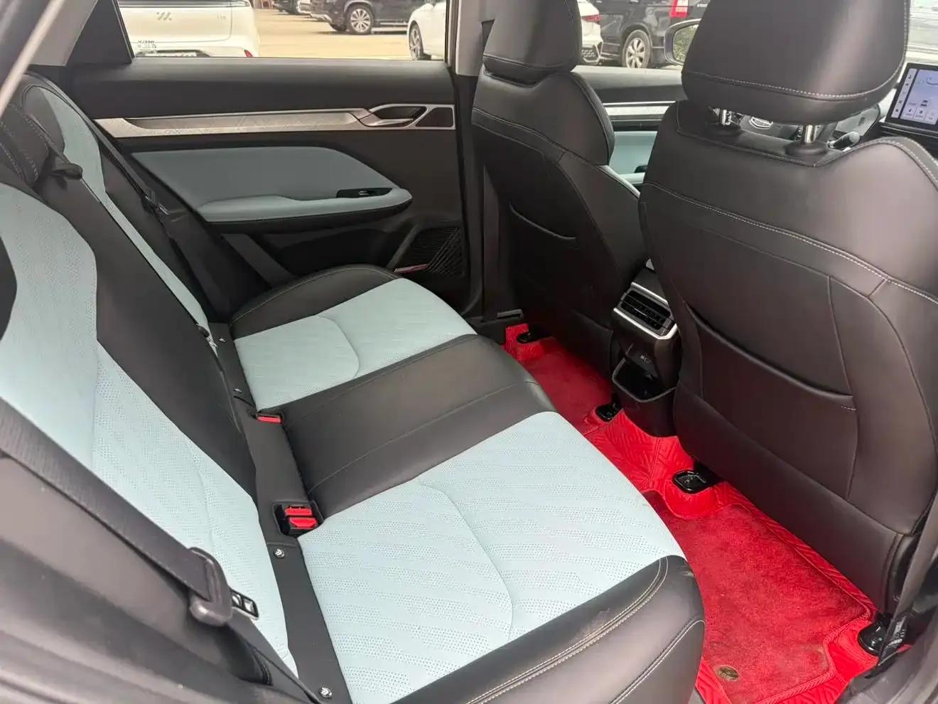 Geely Emgrand L 2022 1.4T CVT Supreme Edition — миниатюра 10