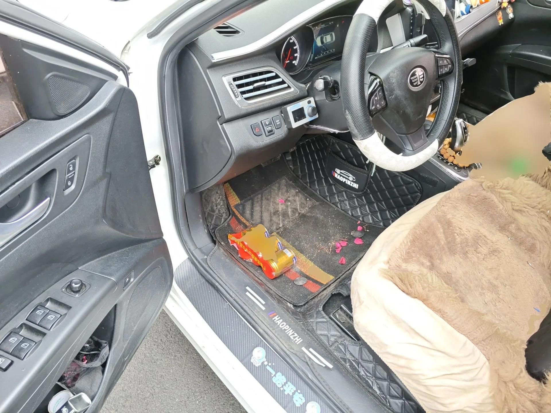 Bestune B30EV 2018 Comfort Model — миниатюра 17