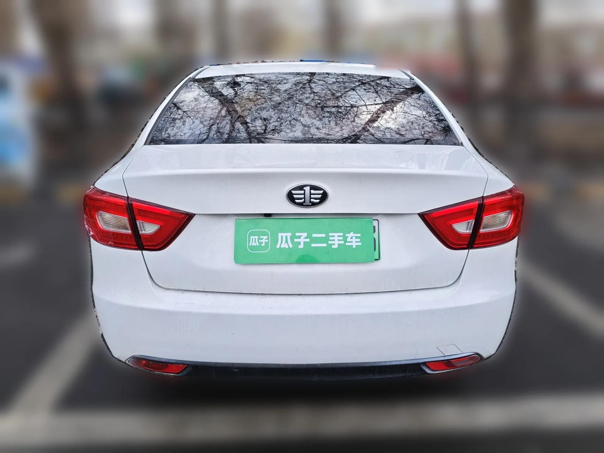 Bestune B30EV 2018 Comfort Model — миниатюра 5