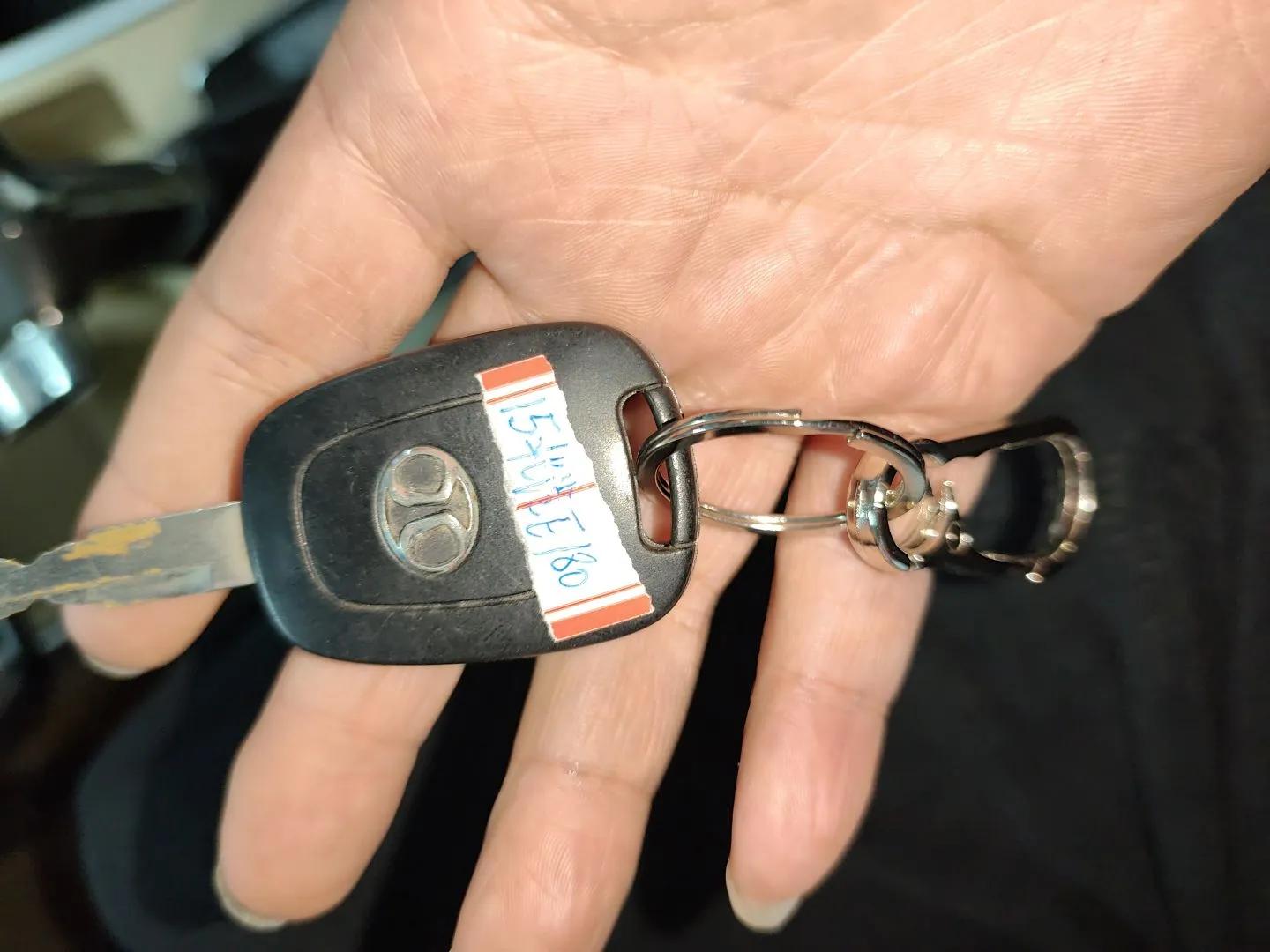 BAIC E Series 2012 Hatchback 1.5L Automatic Leshang Version — миниатюра 22