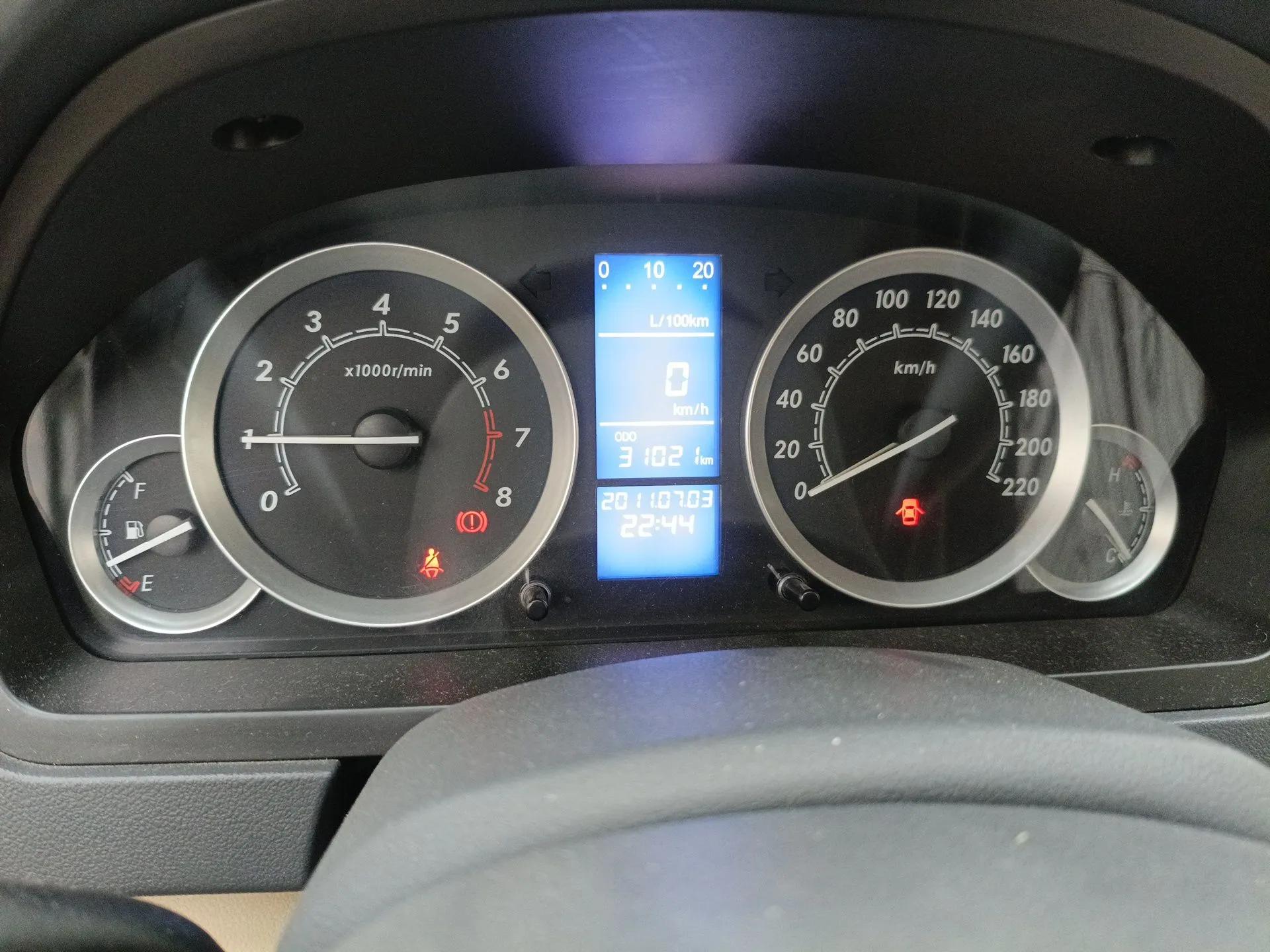BAIC E Series 2012 Hatchback 1.5L Manual Leshang Version — миниатюра 12