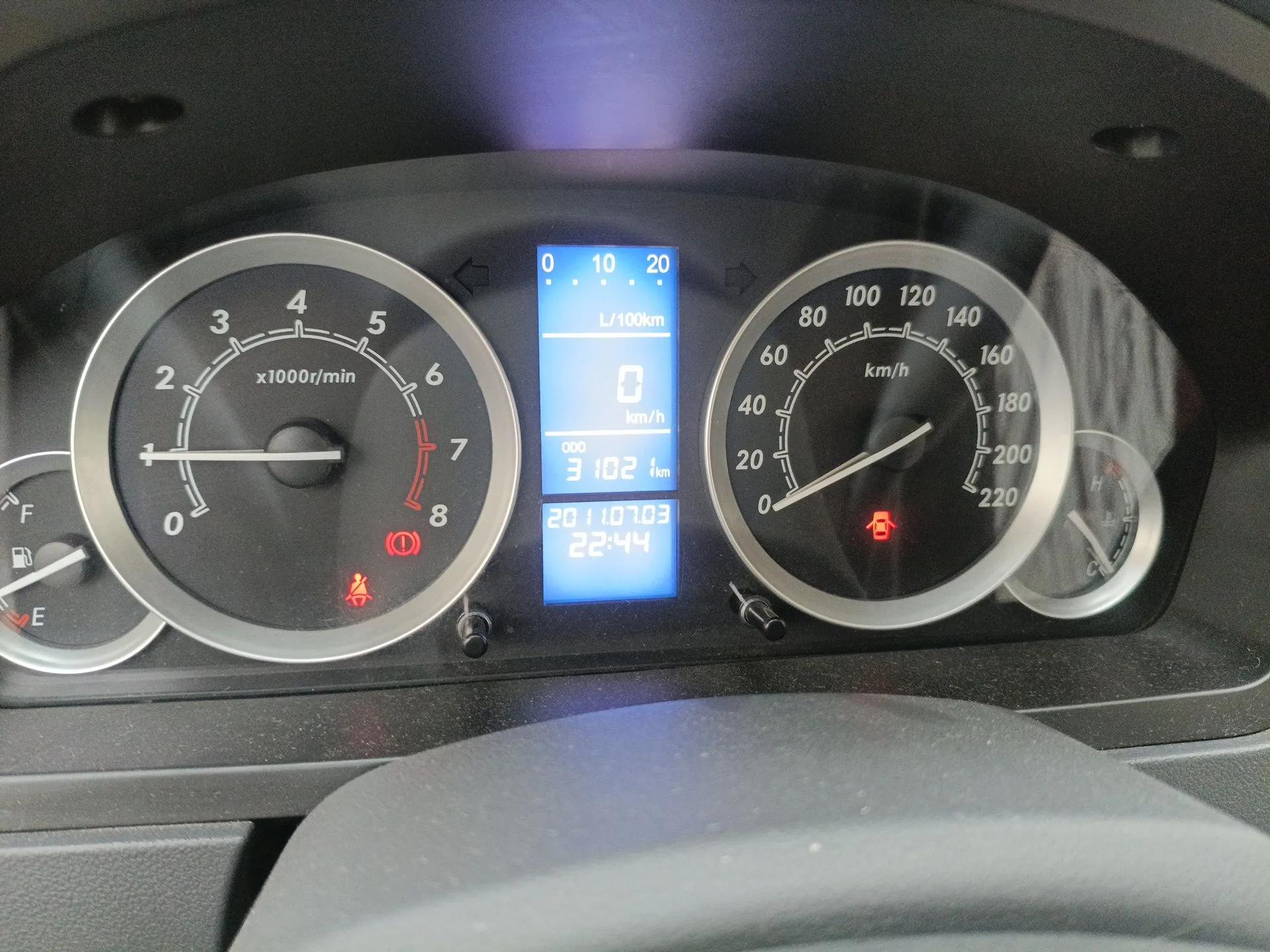 BAIC E Series 2012 Hatchback 1.5L Manual Leshang Version — миниатюра 13