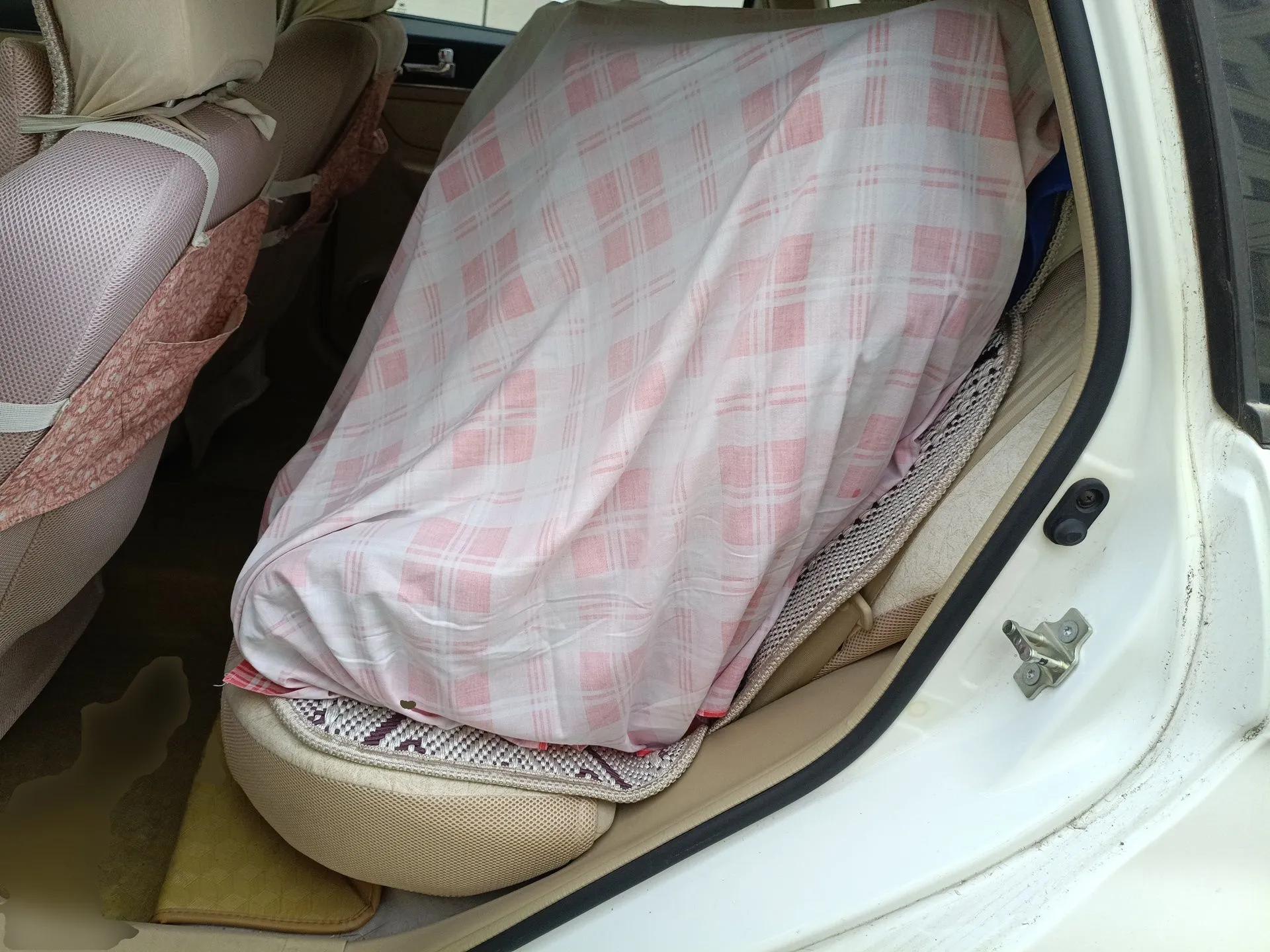 BAIC E Series 2012 Hatchback 1.5L Manual Leshang Version — миниатюра 18