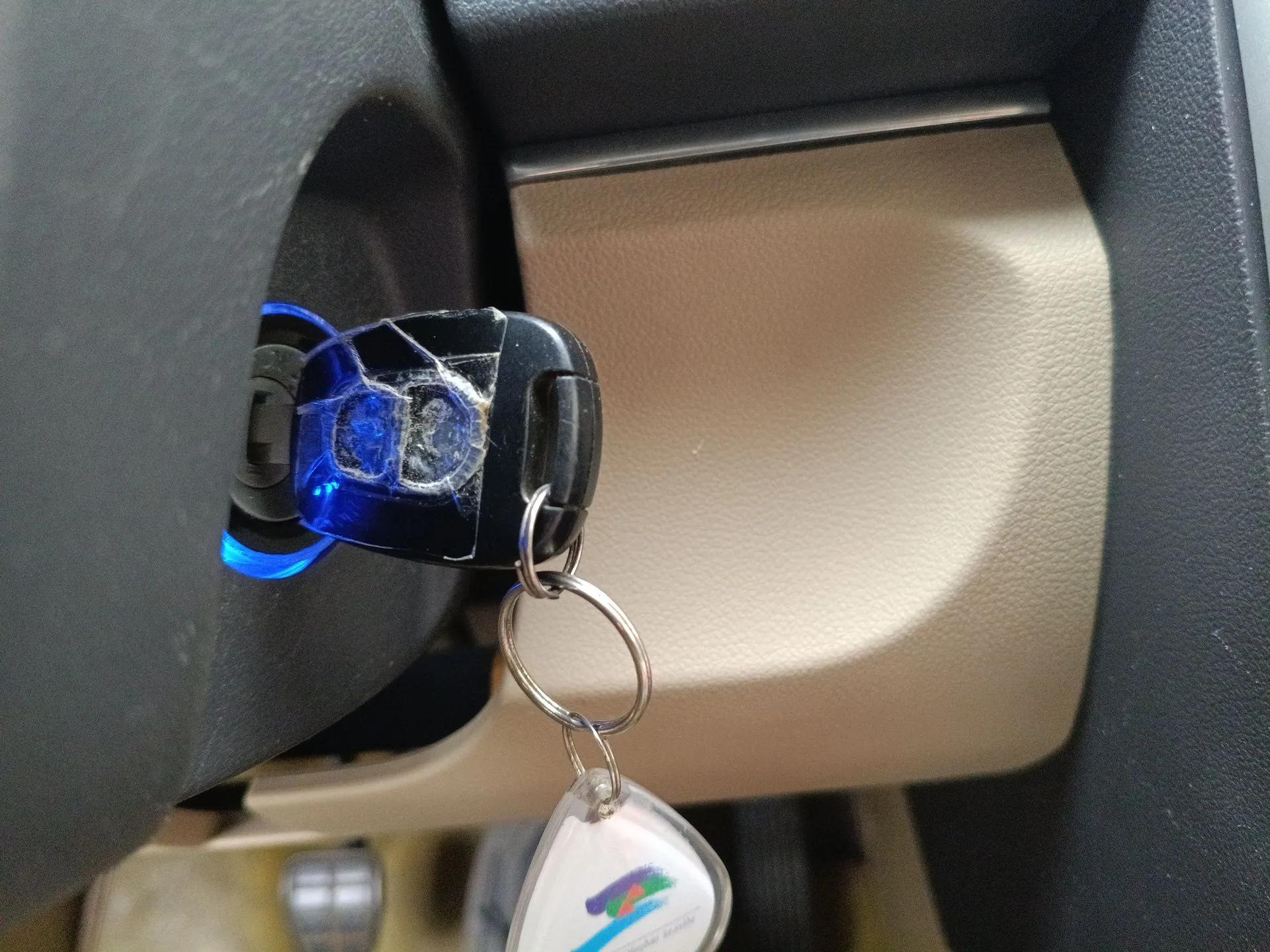 BAIC E Series 2012 Hatchback 1.5L Manual Leshang Version — миниатюра 9