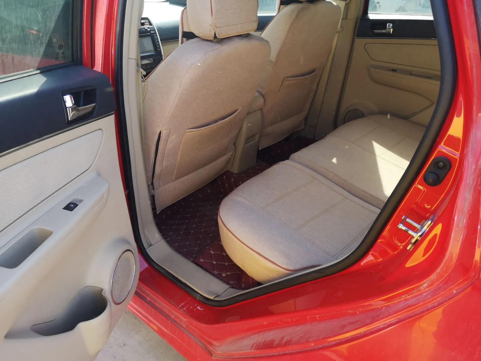 BAIC E Series 2012 Hatchback 1.5L Automatic Leshang Version — миниатюра 21