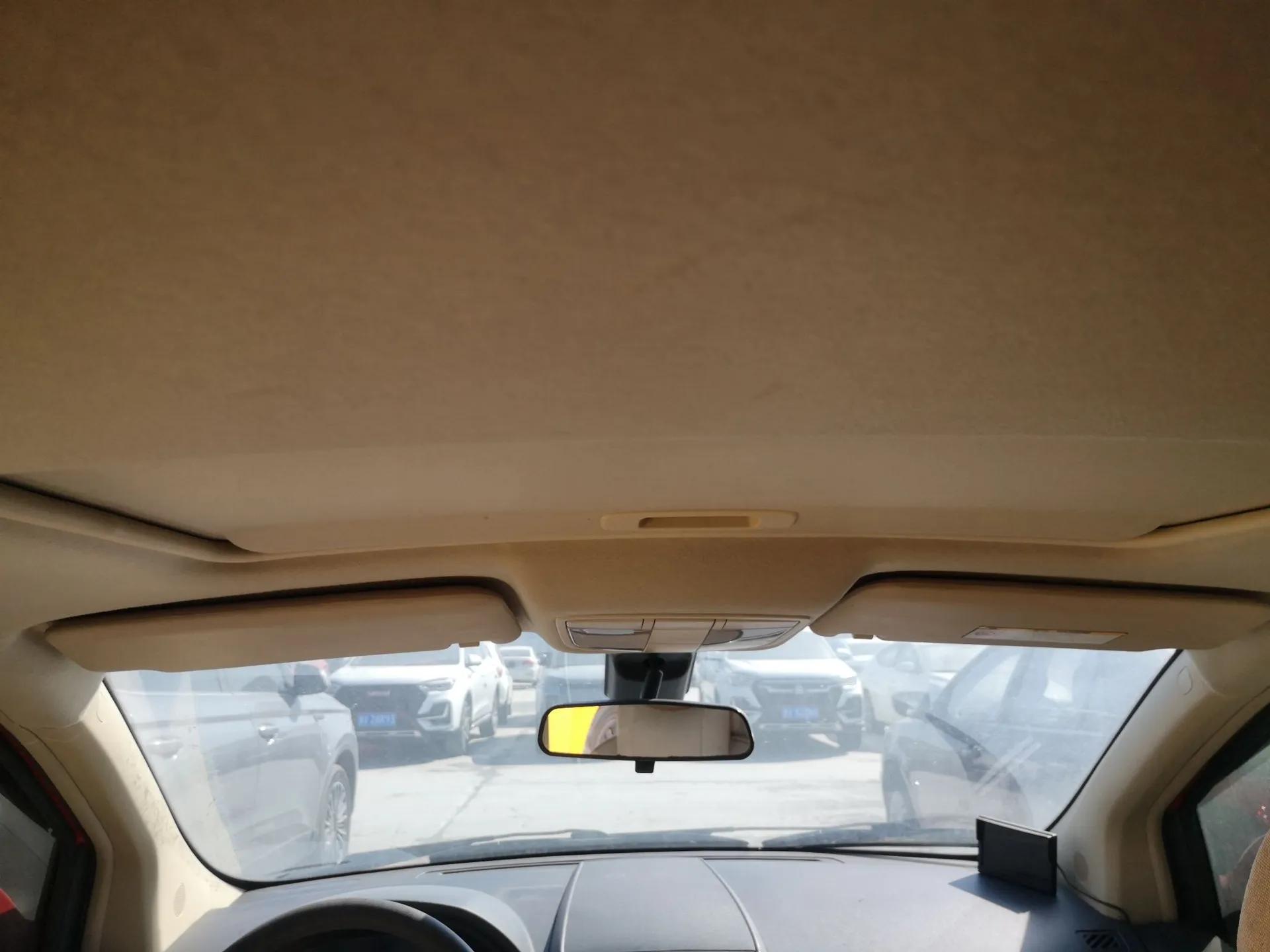 BAIC E Series 2012 Hatchback 1.5L Automatic Leshang Version — миниатюра 22