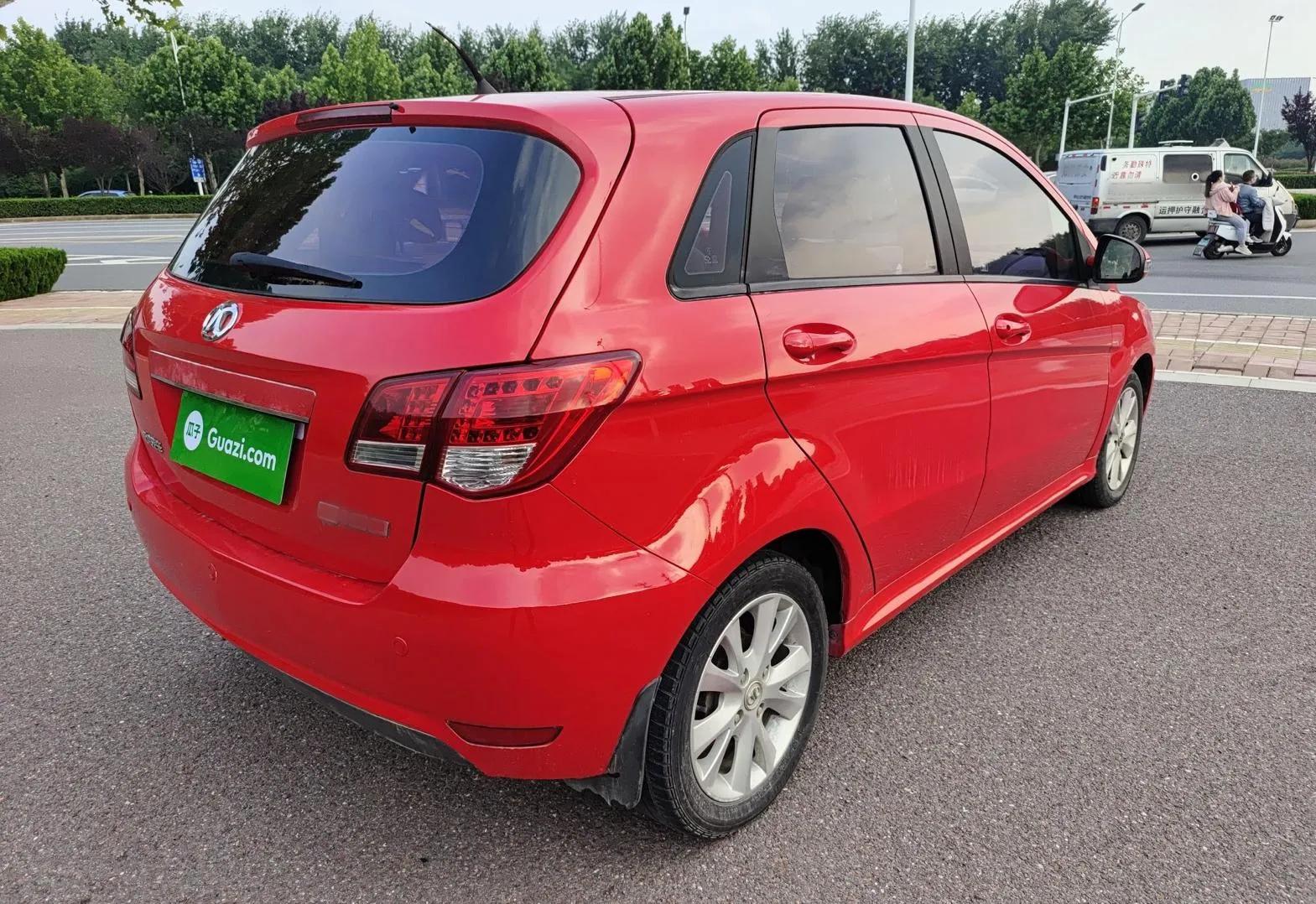 BAIC E Series 2012 Hatchback 1.5L Automatic Leshang Version — миниатюра 6