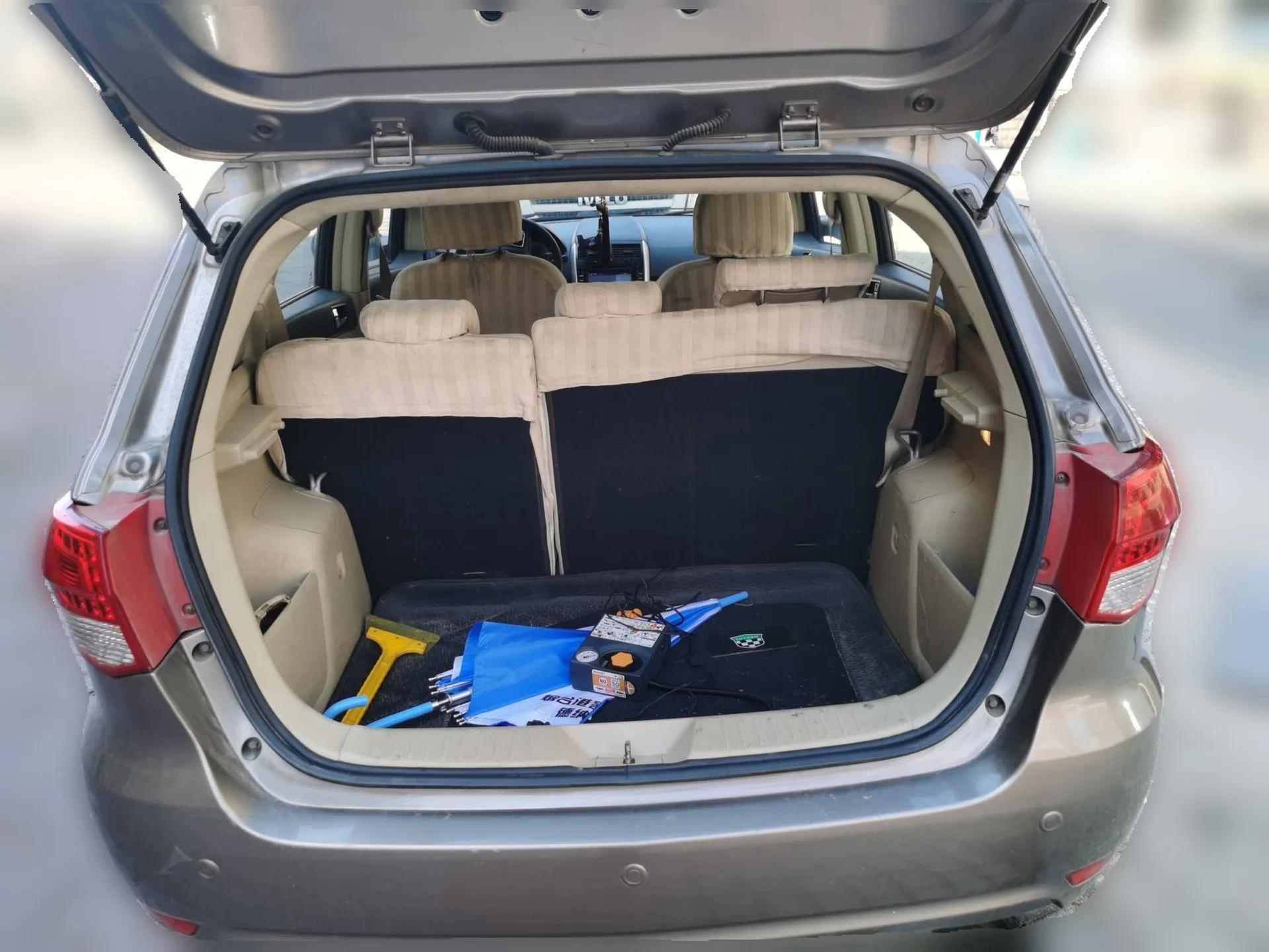 BAIC E Series 2012 Hatchback 1.5L Automatic Leshang Version — миниатюра 20