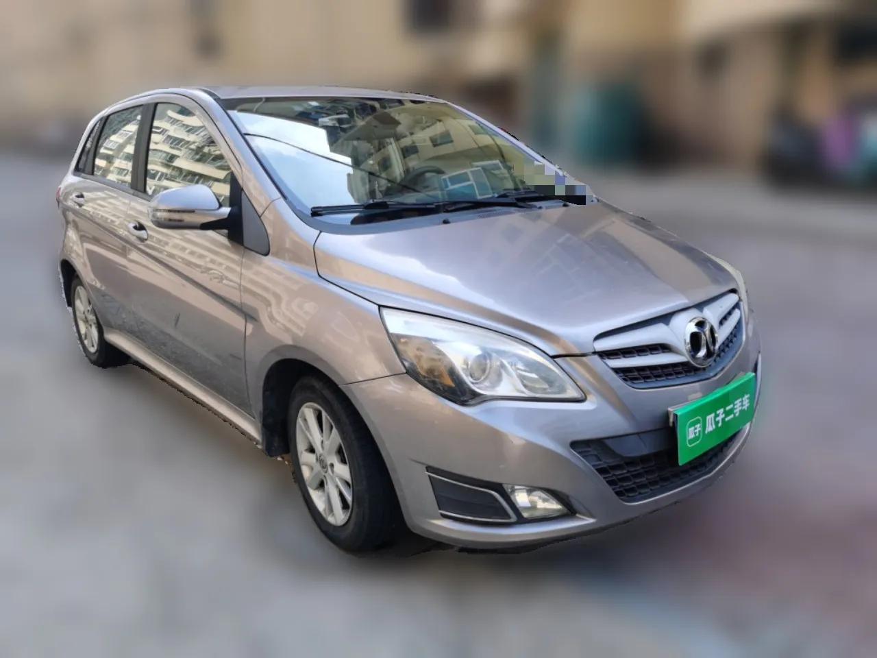 BAIC E Series 2012 Hatchback 1.5L Automatic Leshang Version — миниатюра 3