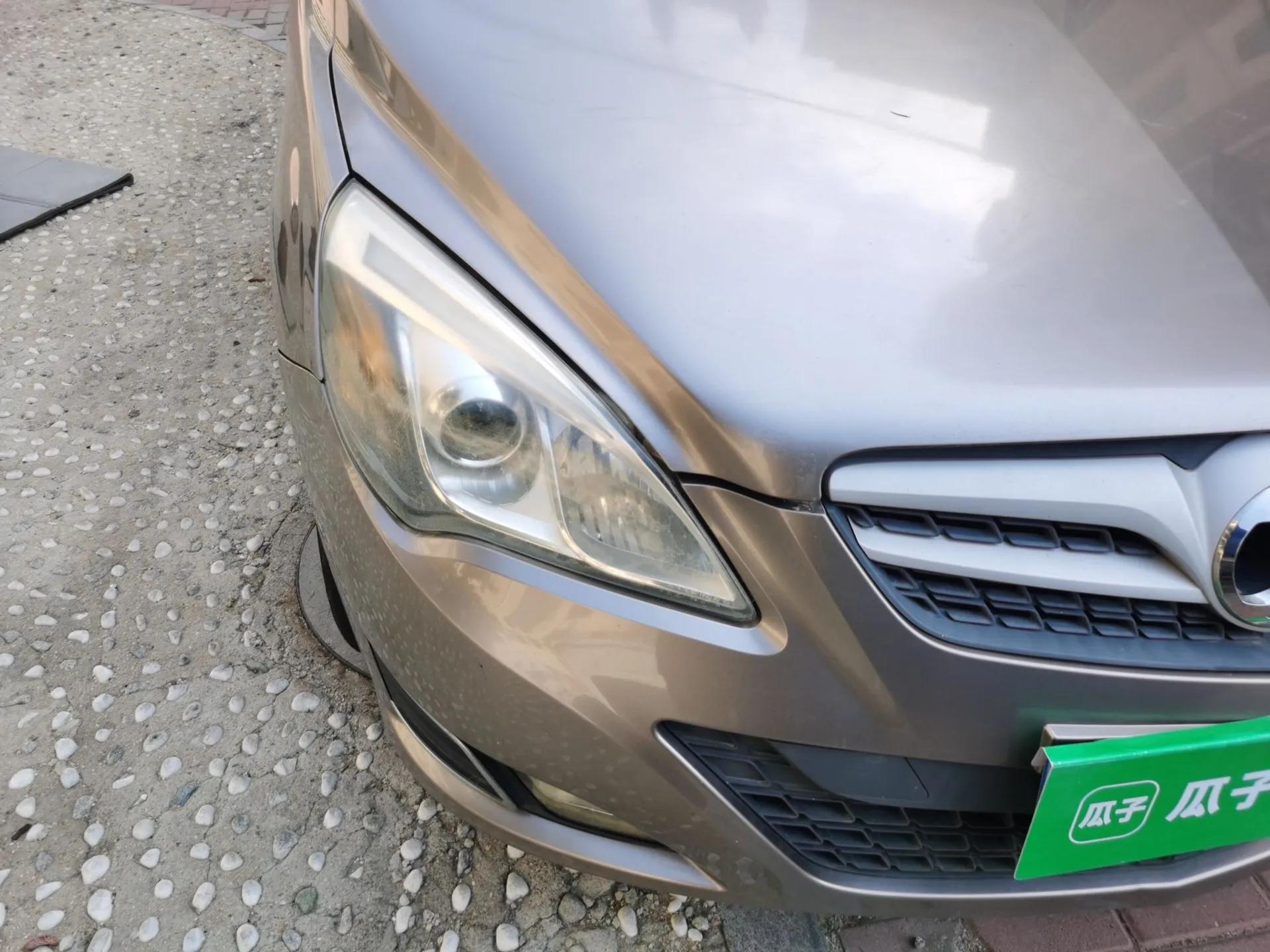 BAIC E Series 2012 Hatchback 1.5L Automatic Leshang Version — миниатюра 7