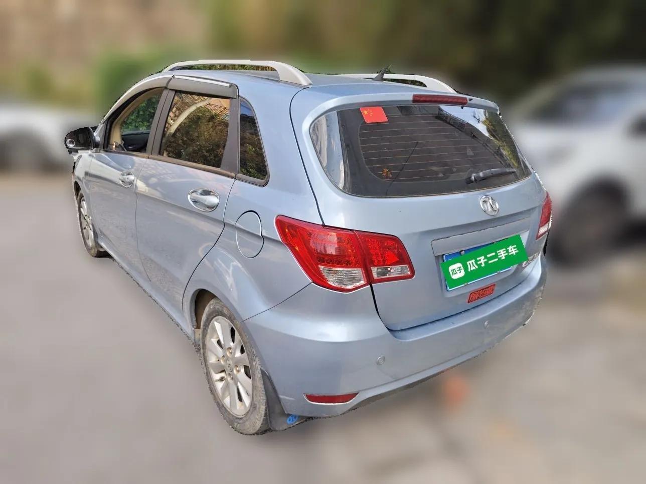 BAIC E Series 2012 Hatchback 1.5L Manual Leshang Version — миниатюра 4