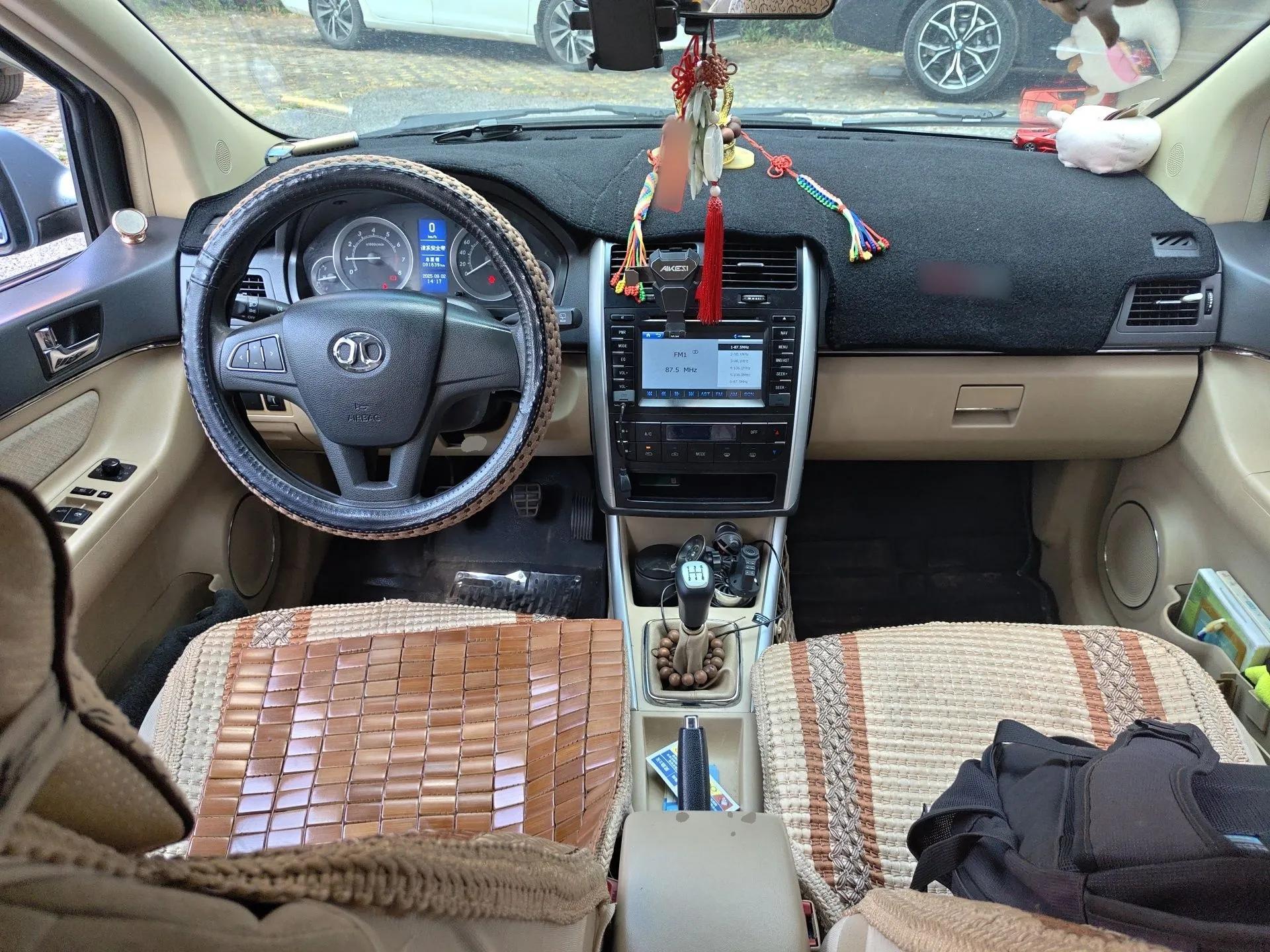 BAIC E Series 2012 Hatchback 1.5L Manual Leshang Version — миниатюра 10