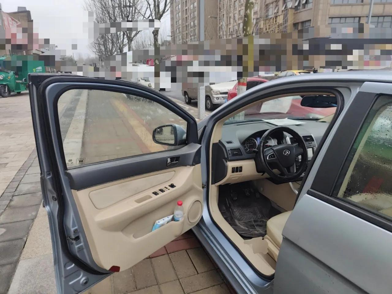 BAIC E Series 2012 Hatchback 1.5L Manual Leshang Version — миниатюра 17