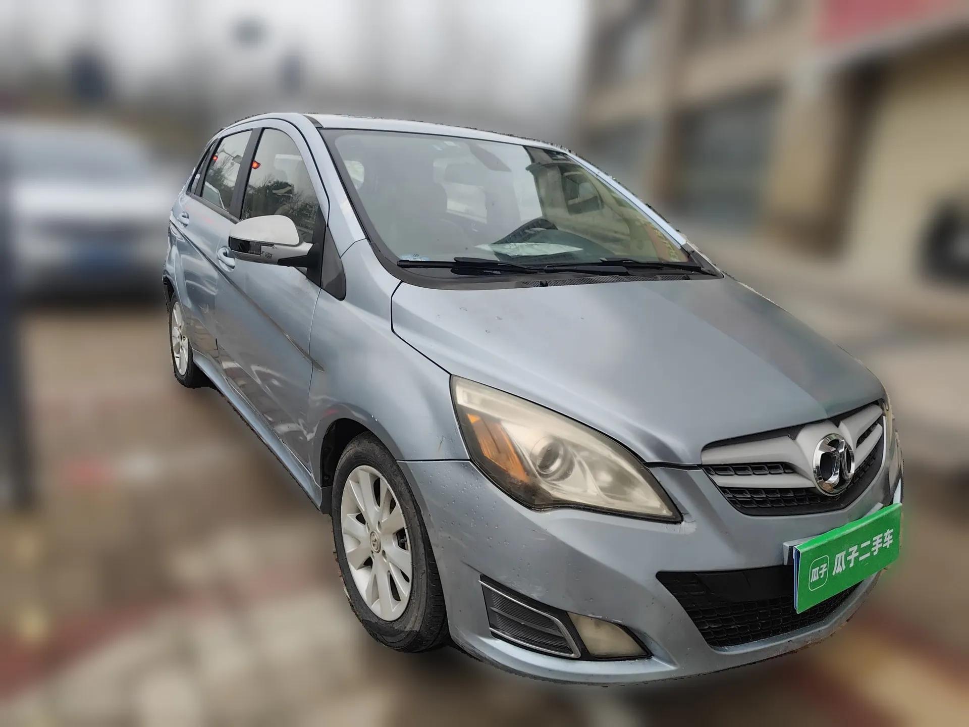 BAIC E Series 2012 Hatchback 1.5L Manual Leshang Version — миниатюра 3