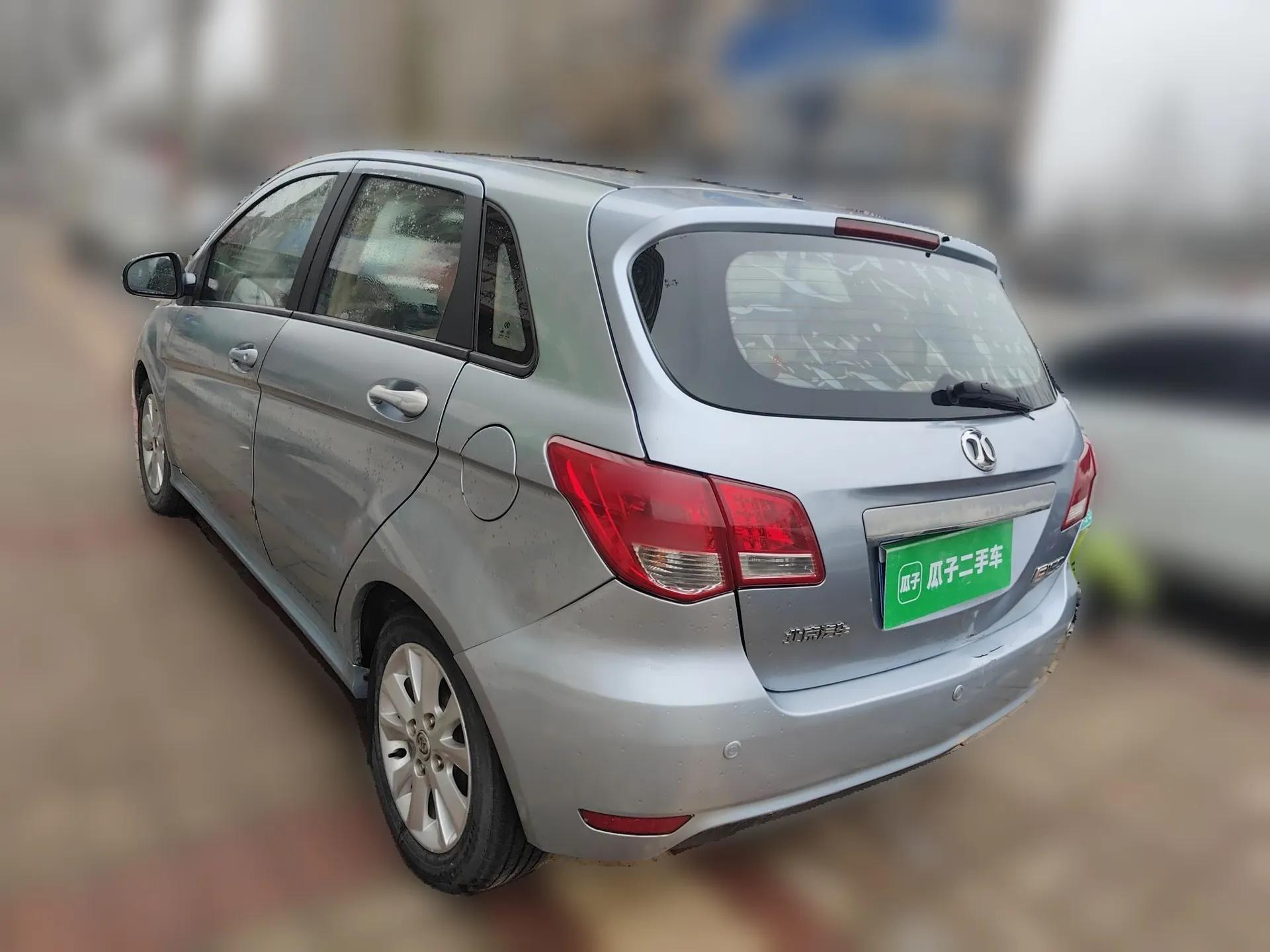 BAIC E Series 2012 Hatchback 1.5L Manual Leshang Version — миниатюра 4