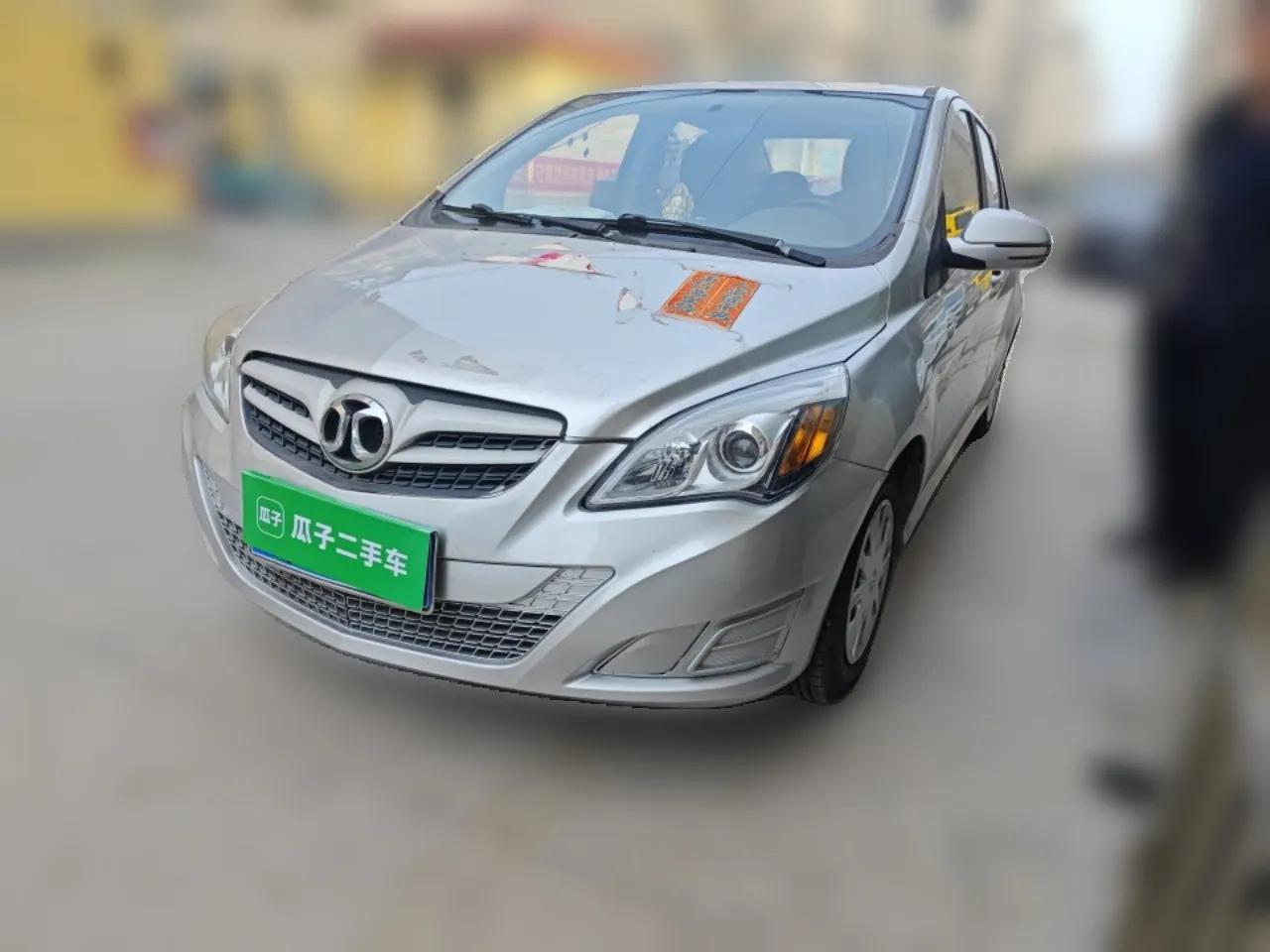 BAIC E Series 2013 Sedan 1.3L Manual Special Offer Edition — миниатюра 1