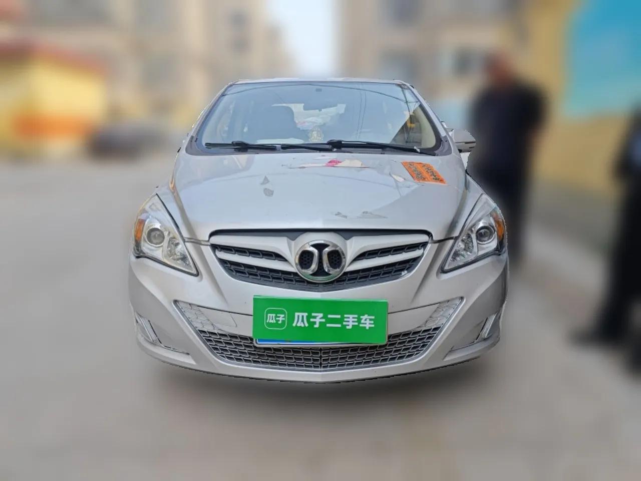 BAIC E Series 2013 Sedan 1.3L Manual Special Offer Edition — миниатюра 2