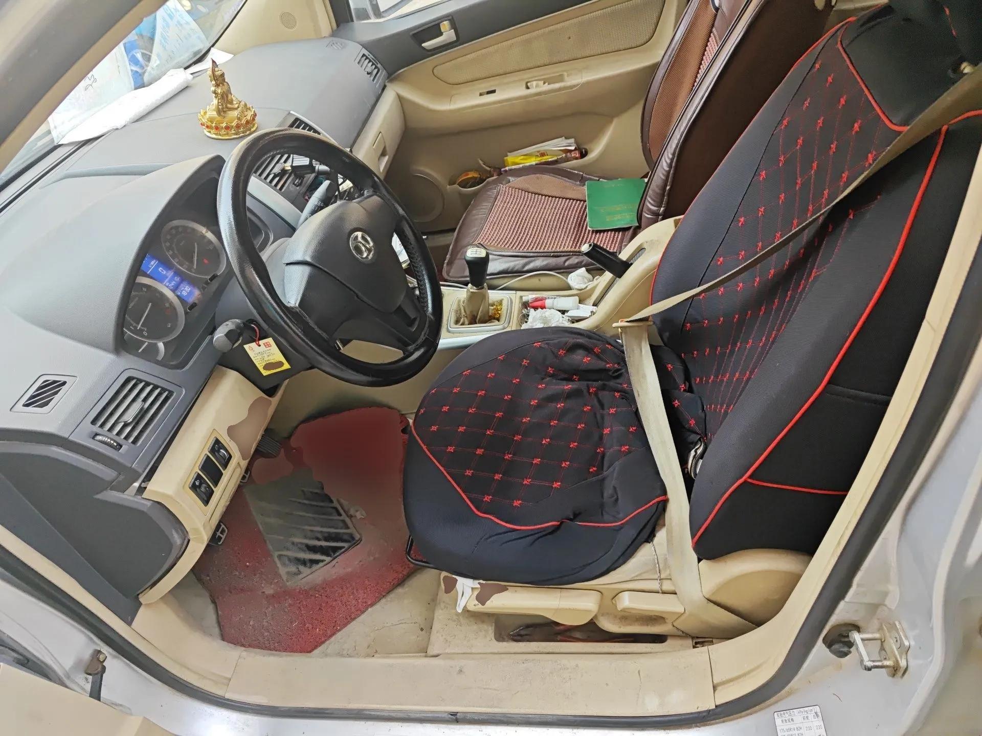 BAIC E Series 2013 Sedan 1.3L Manual Special Offer Edition — миниатюра 16
