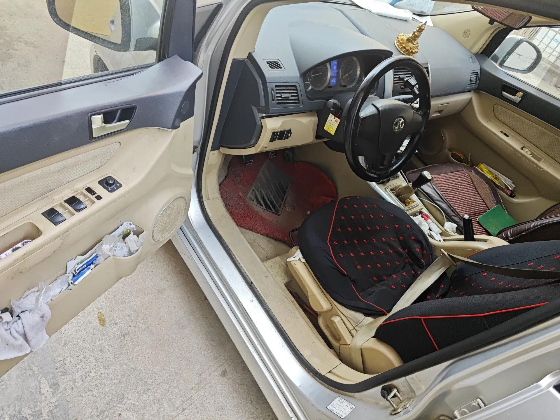 BAIC E Series 2013 Sedan 1.3L Manual Special Offer Edition — миниатюра 17