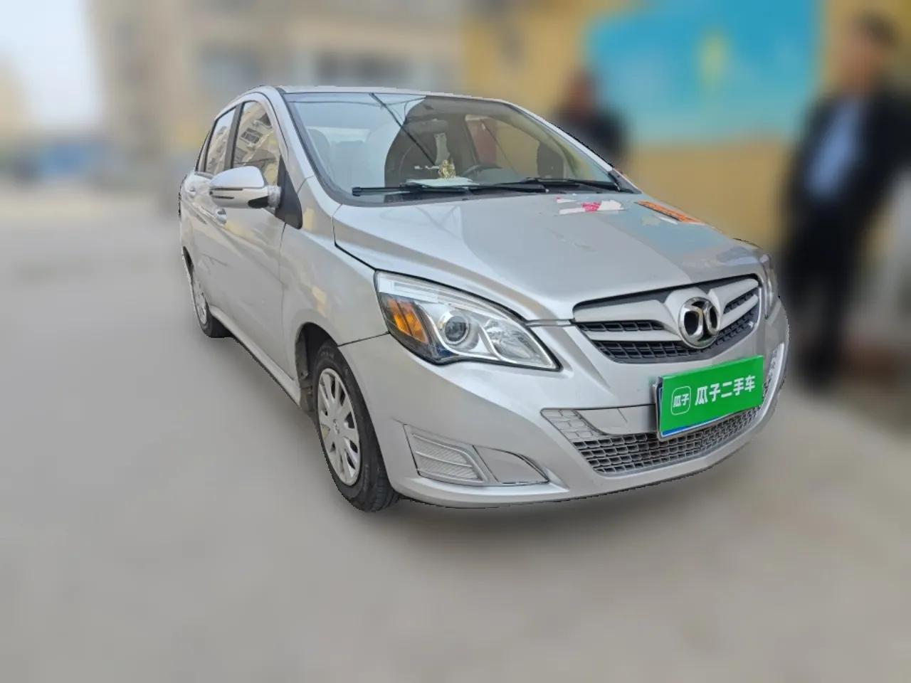 BAIC E Series 2013 Sedan 1.3L Manual Special Offer Edition — миниатюра 3