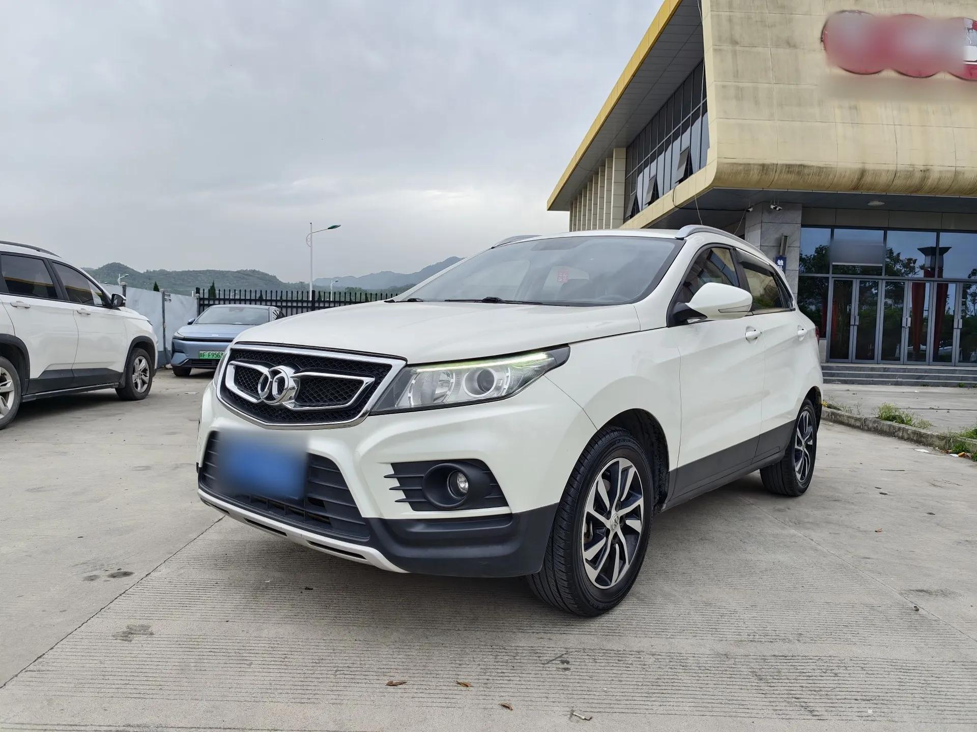 BAIC Senova X55 2016 1.5T CVT Elite Edition — миниатюра 1