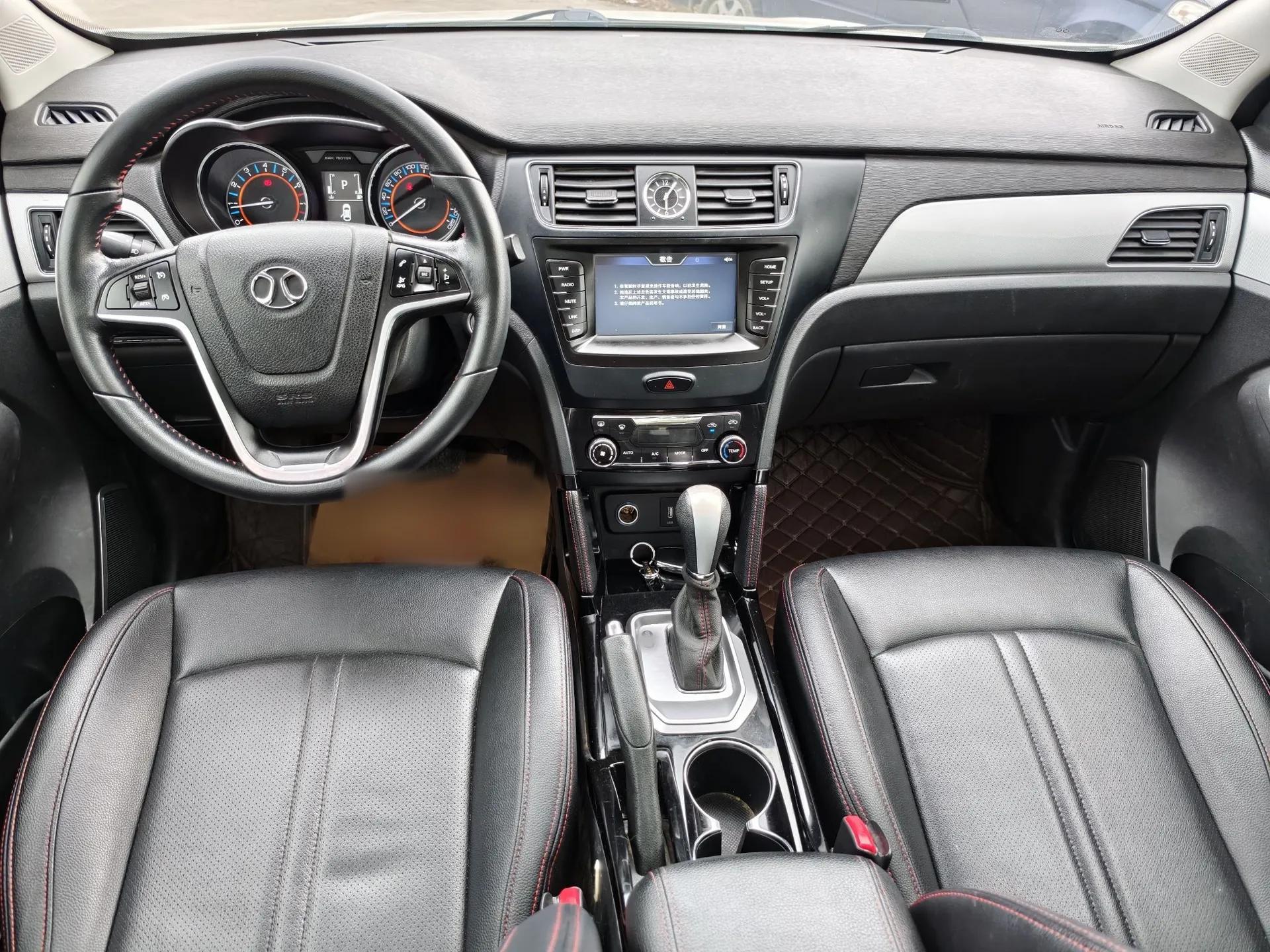BAIC Senova X55 2016 1.5T CVT Elite Edition — миниатюра 12