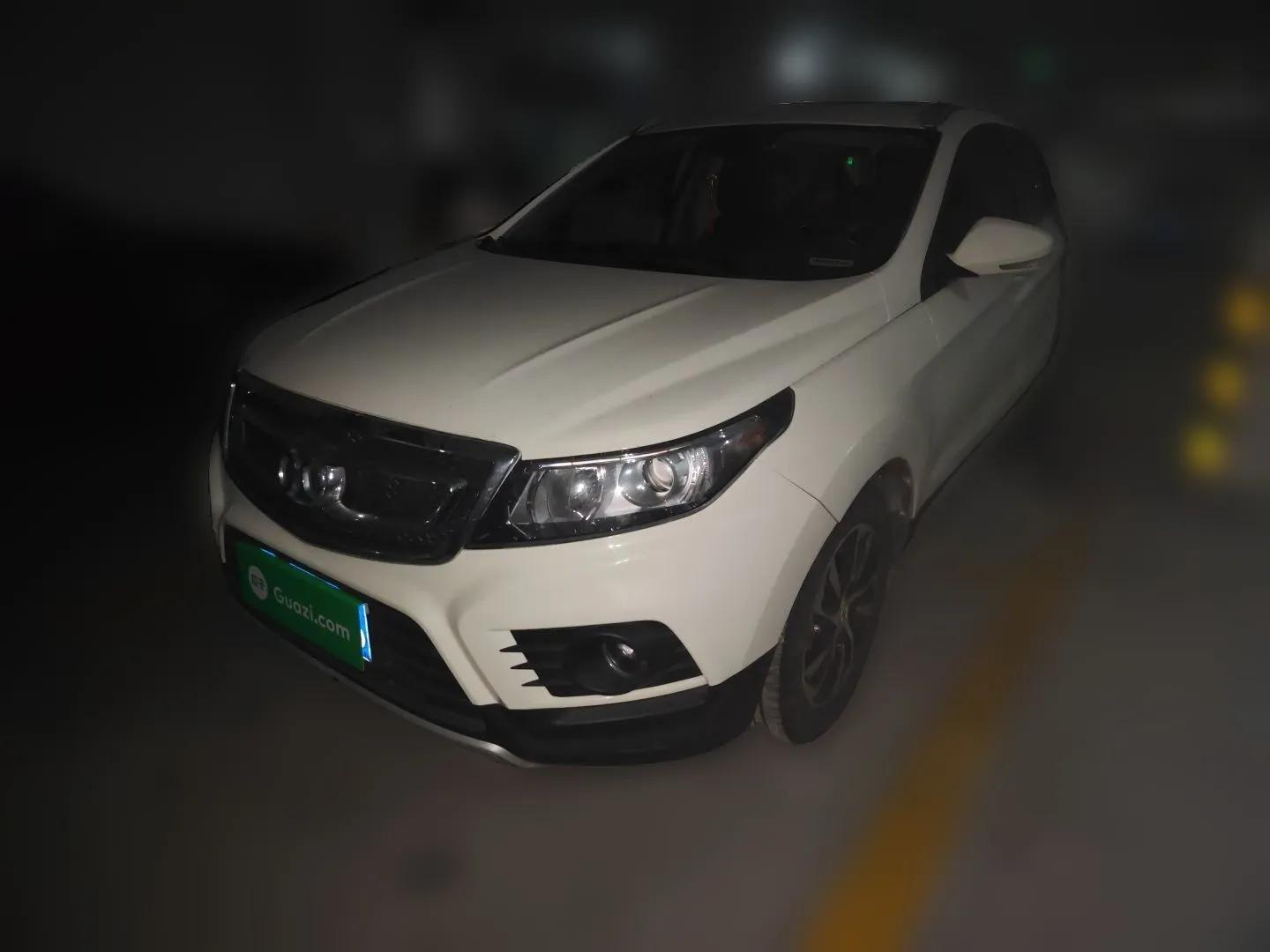 BAIC Senova X55 2016 1.5T CVT Elite Edition — миниатюра 1